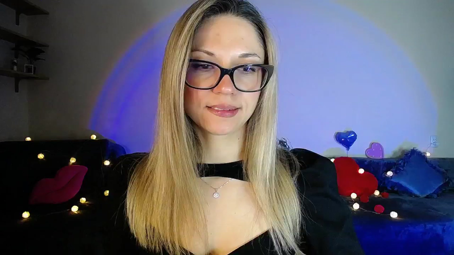 Gallery image thumbnail from Sunshine_alis's myfreecams stream on, 04/21/2026, 20:14 image 15 of 20