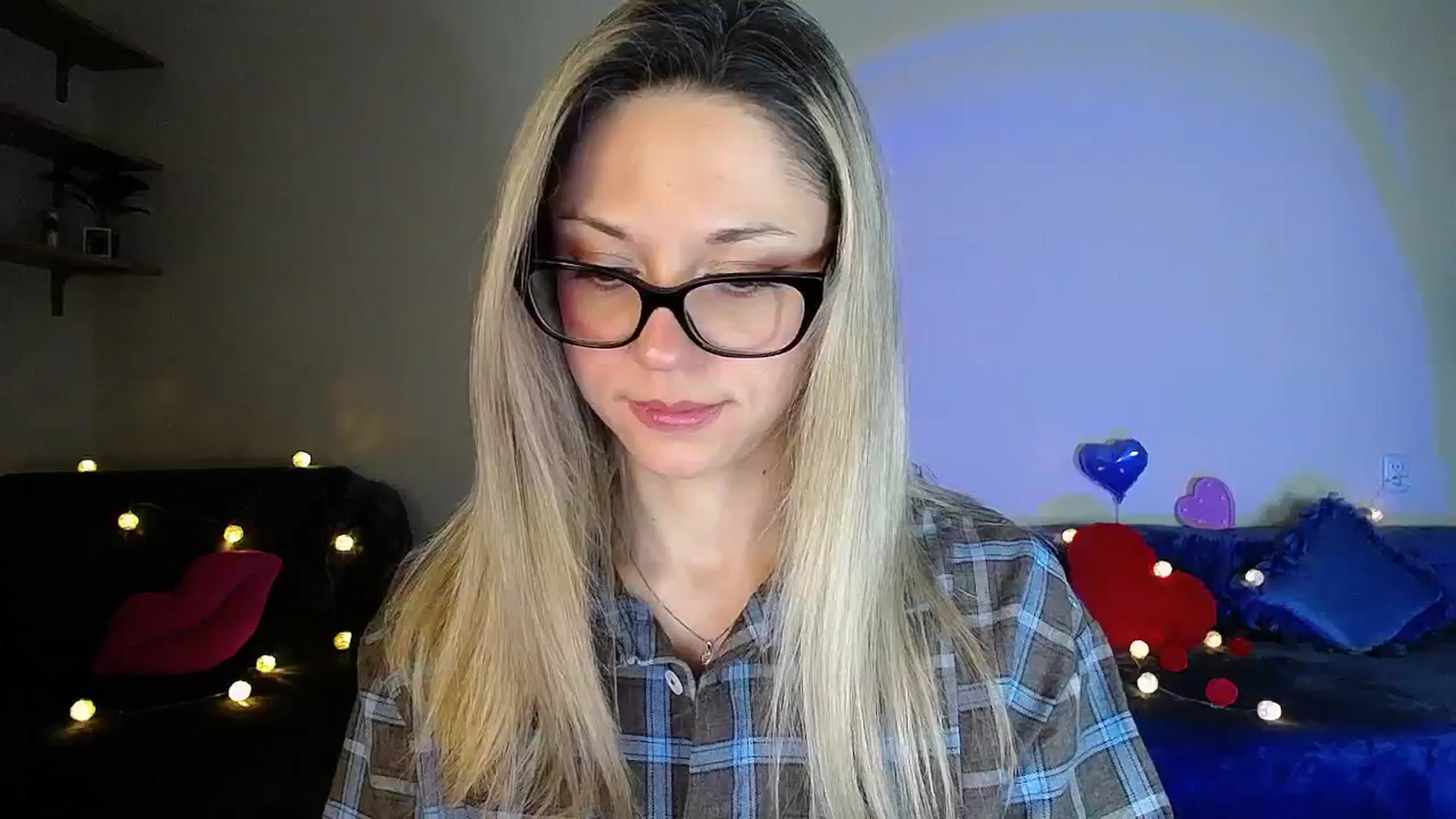 Gallery image thumbnail from Sunshine_alis's myfreecams stream on, 04/25/2026, 19:39 image 2 of 20