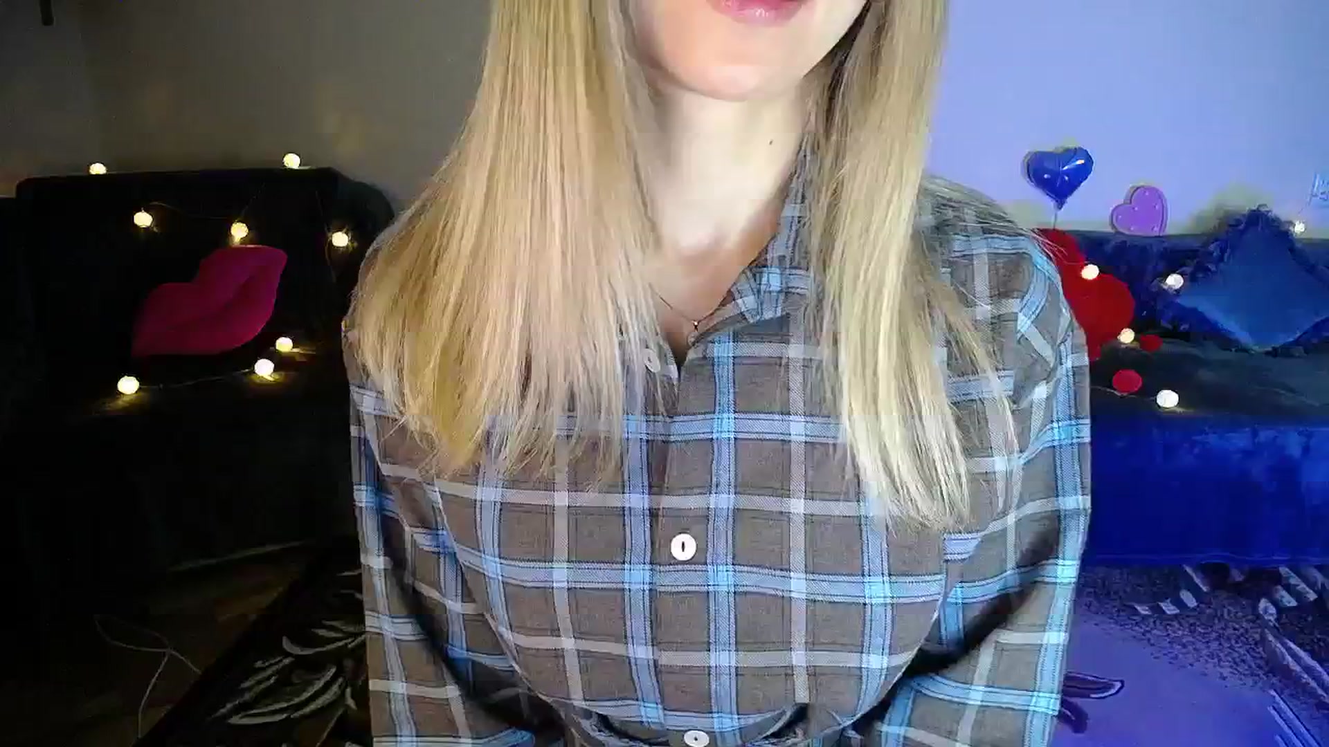 Gallery image thumbnail from Sunshine_alis's myfreecams stream on, 04/25/2026, 19:39 image 4 of 20