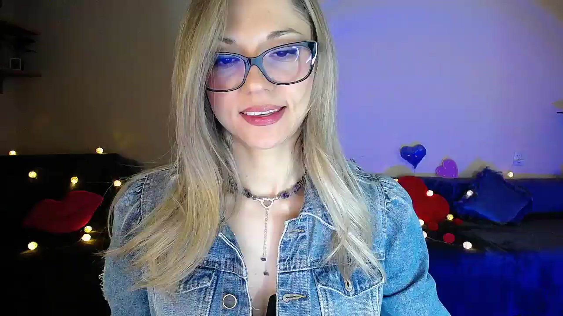 Gallery image thumbnail from Sunshine_alis's myfreecams stream on, 05/04/2026, 20:00 image 18 of 20