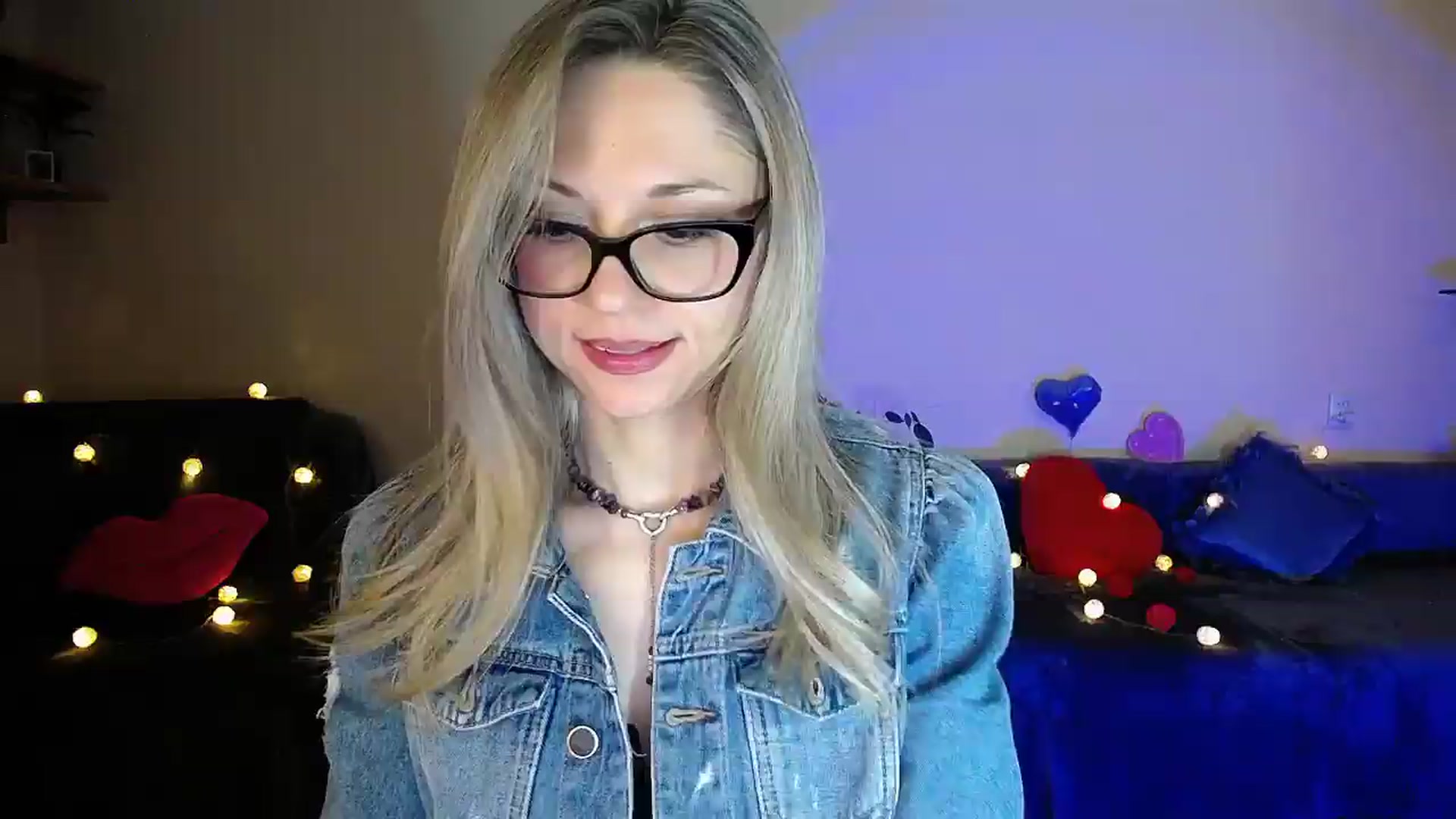 Gallery image thumbnail from Sunshine_alis's myfreecams stream on, 05/04/2026, 20:00 image 2 of 20