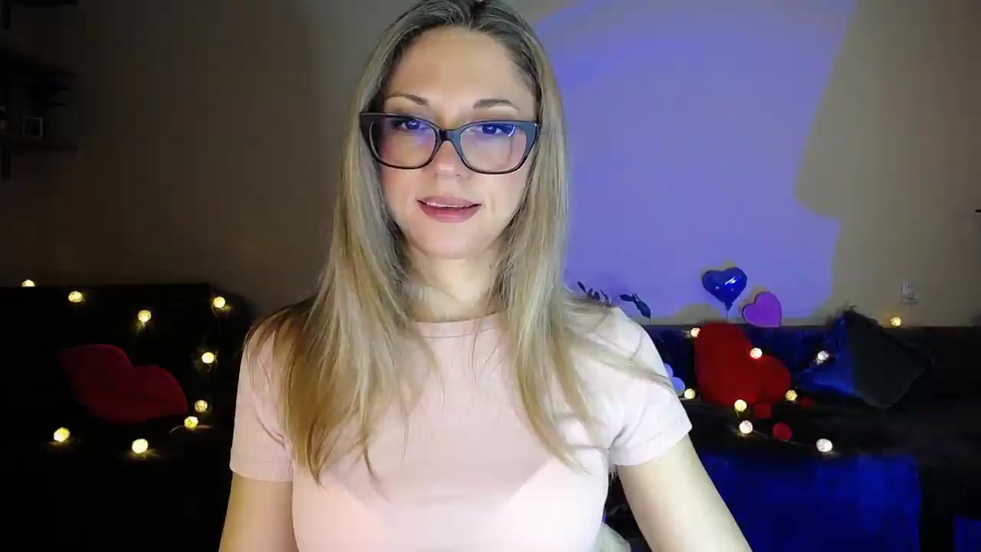Gallery image thumbnail from Sunshine_alis's myfreecams stream on, 05/12/2026, 19:57 image 20 of 20