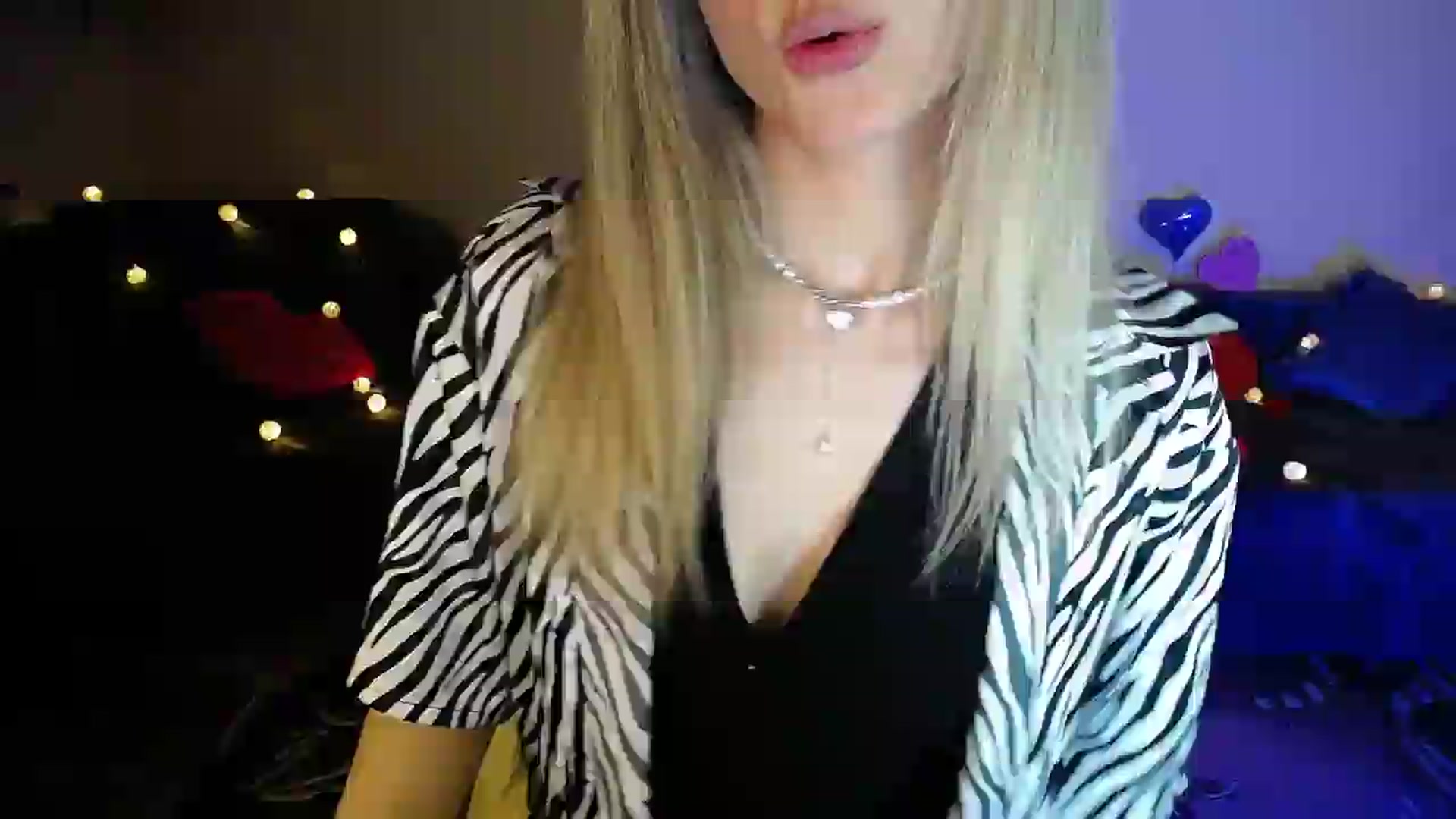 Gallery image thumbnail from Sunshine_alis's myfreecams stream on, 05/19/2026, 20:18 image 18 of 20