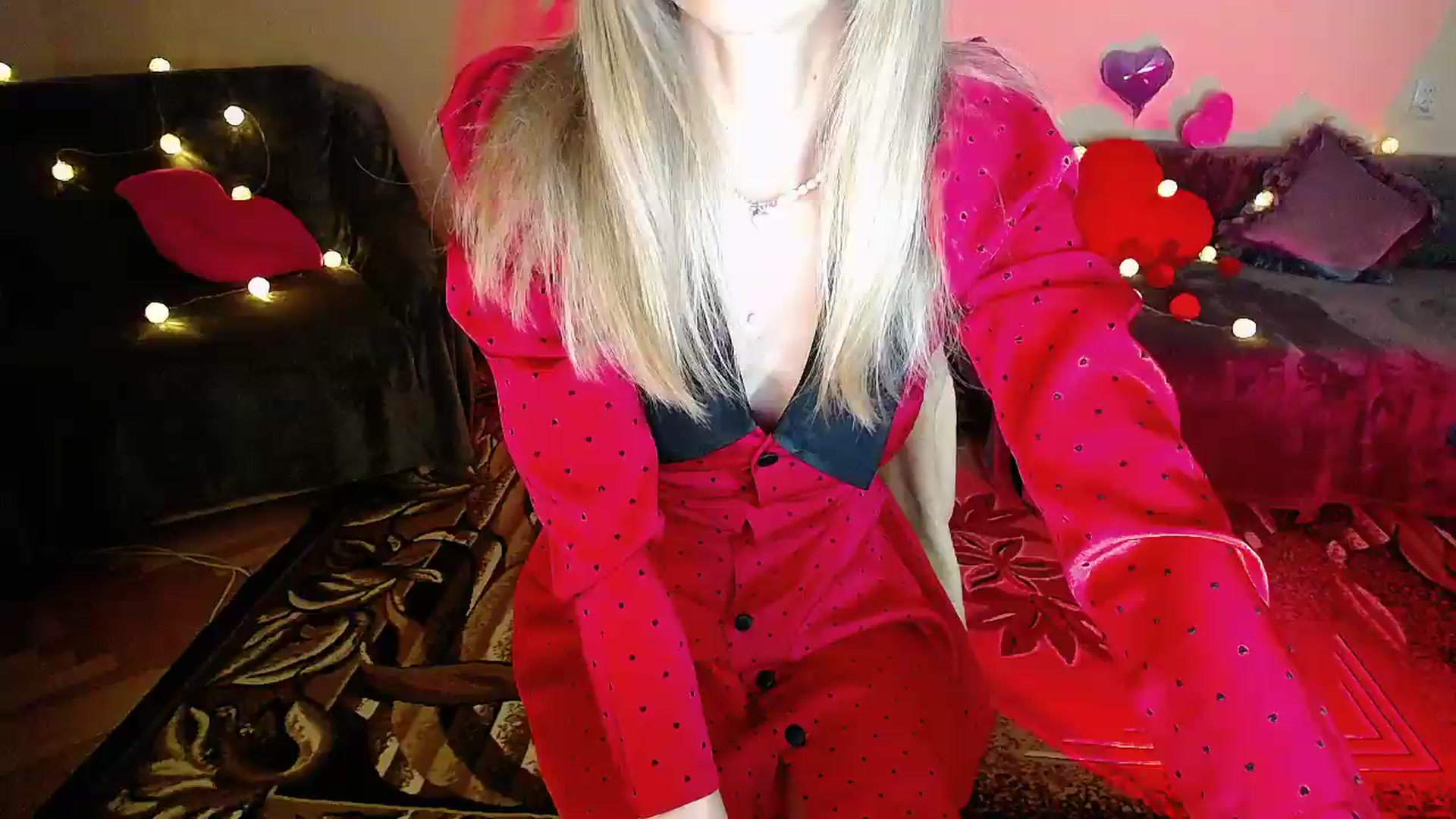Gallery image thumbnail from Sunshine_alis's myfreecams stream on, 05/22/2026, 18:20 image 16 of 20