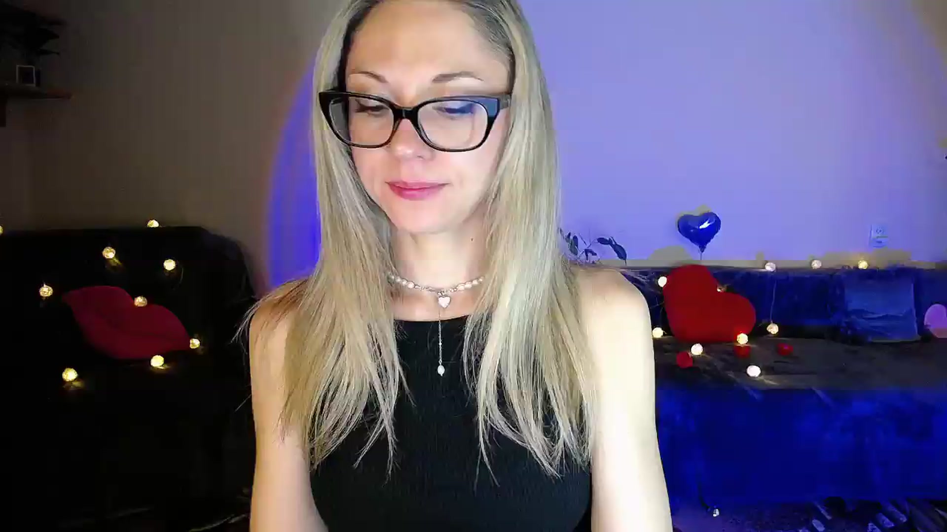 Gallery image thumbnail from Sunshine_alis's myfreecams stream on, 05/26/2026, 19:56 image 2 of 20