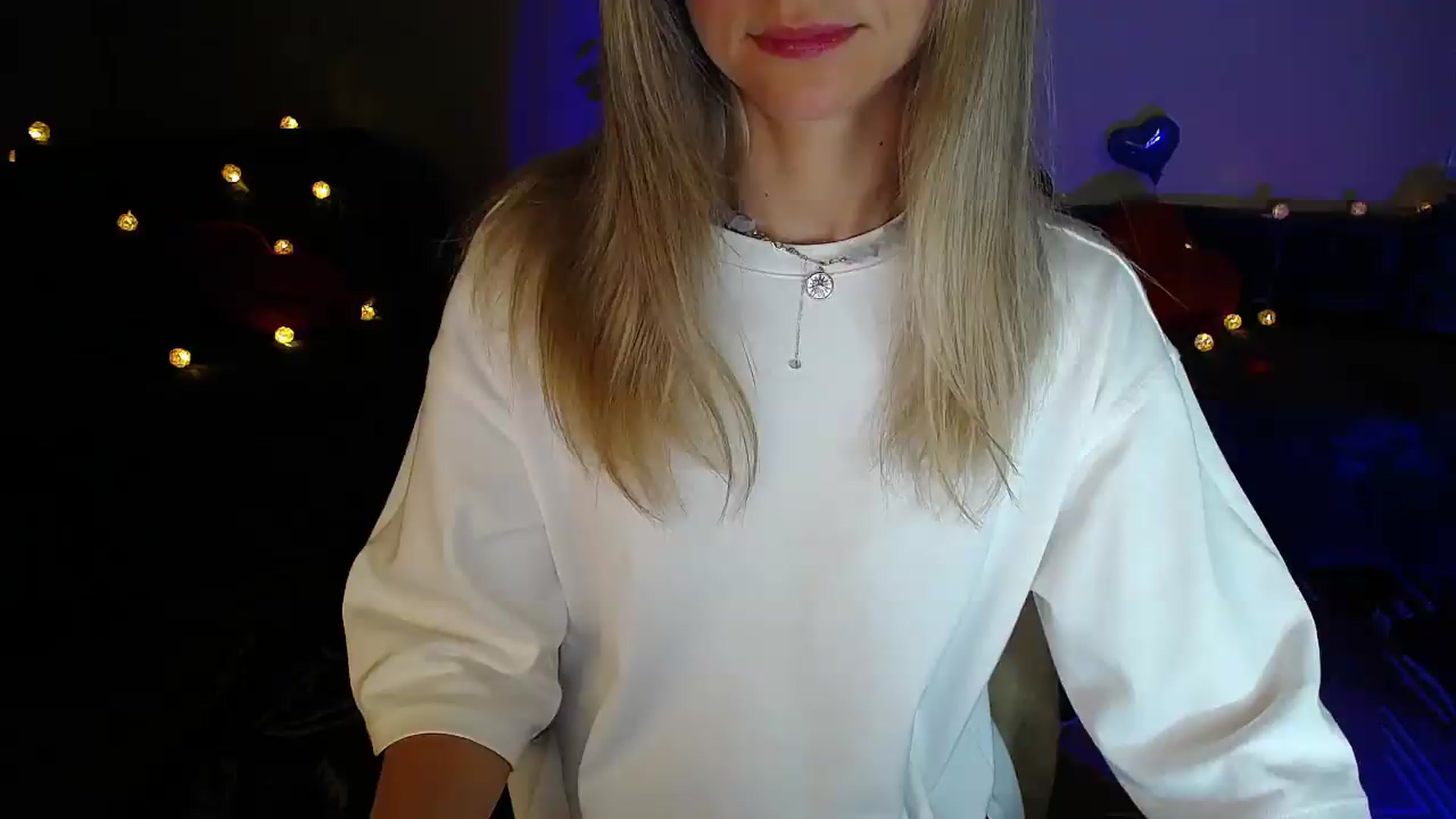 Gallery image thumbnail from Sunshine_alis's myfreecams stream on, 06/04/2026, 19:50 image 15 of 20