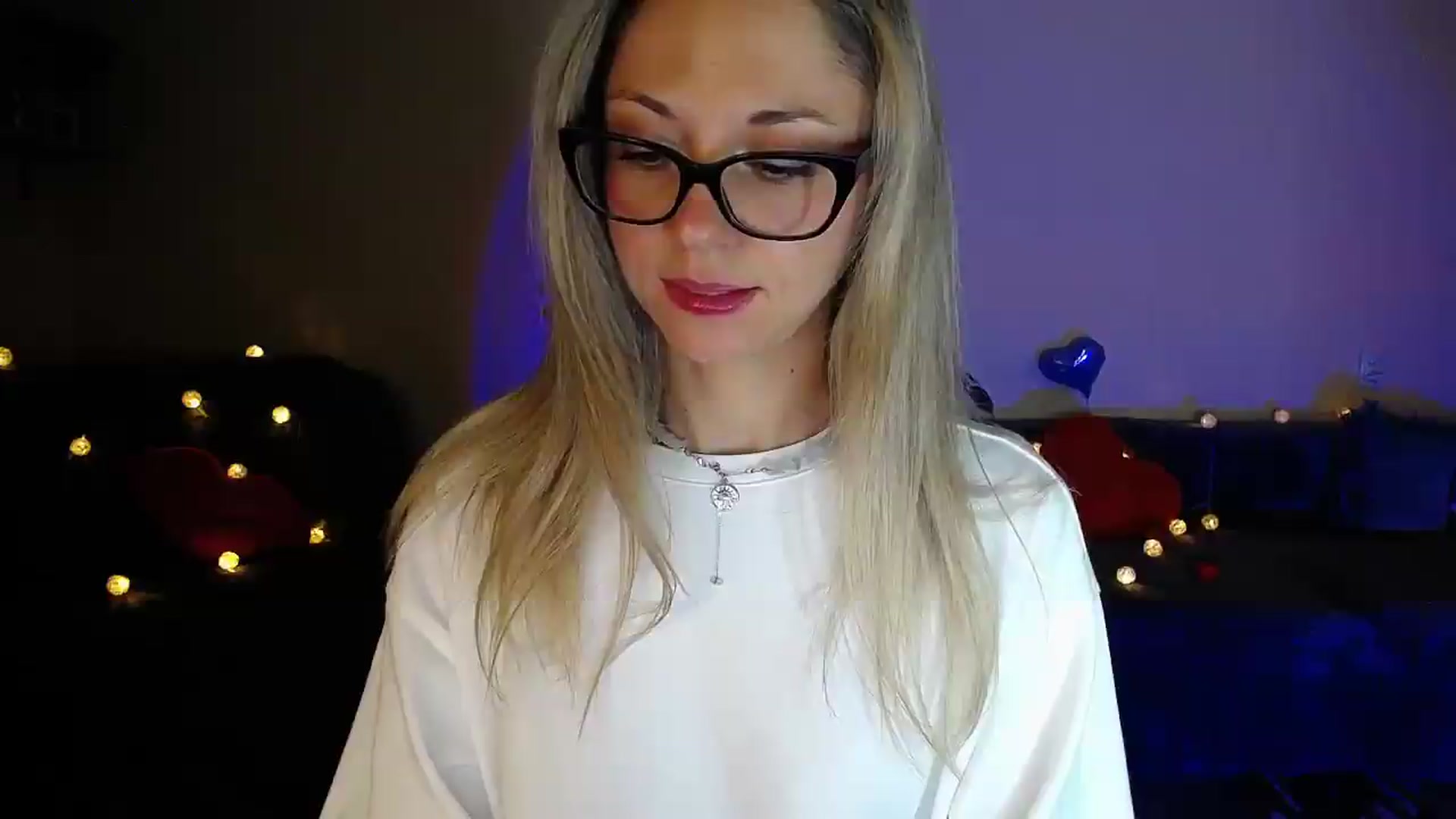 Gallery image thumbnail from Sunshine_alis's myfreecams stream on, 06/04/2026, 19:50 image 4 of 20