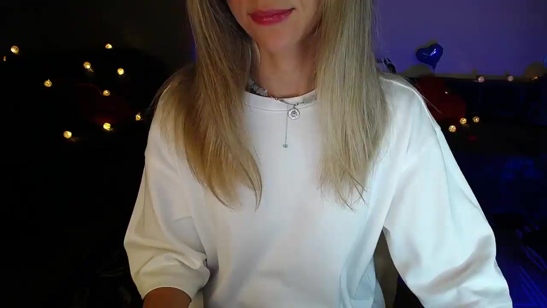 Gallery image thumbnail from Sunshine_alis's myfreecams stream on, 06/04/2026, 19:50 image 16 of 20