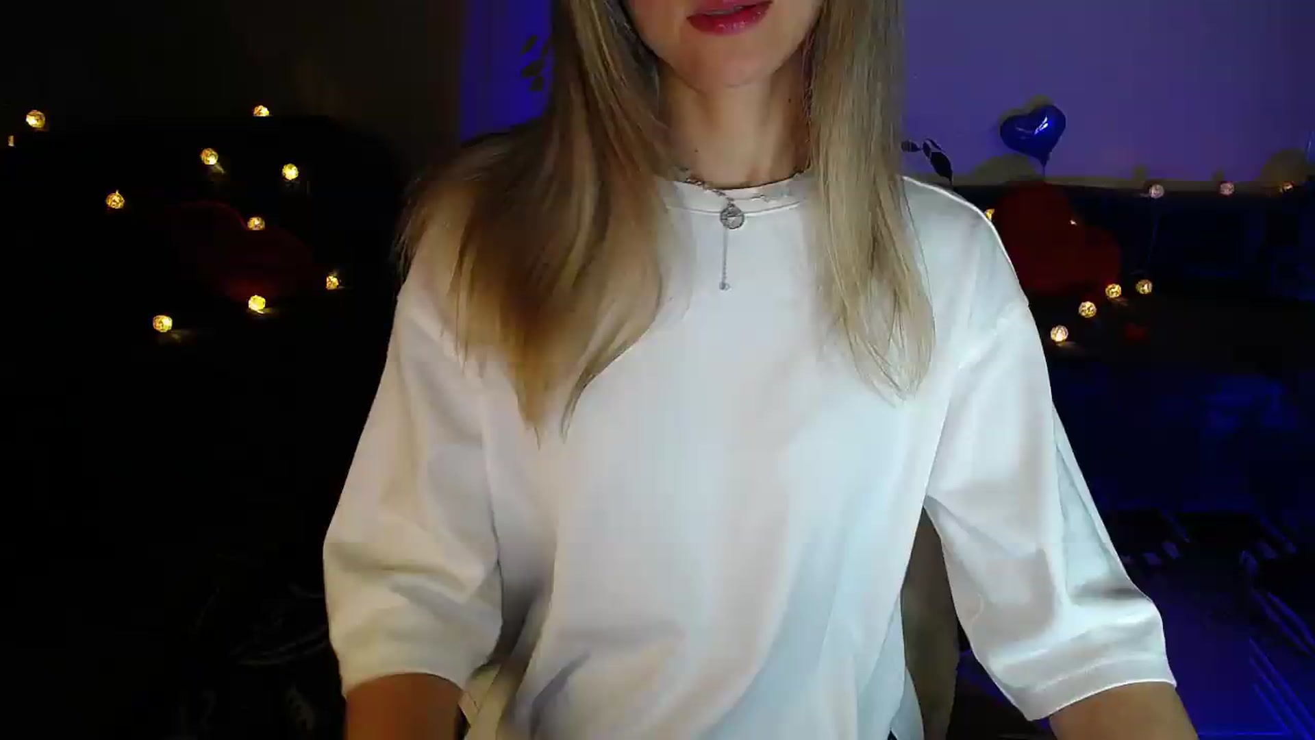 Gallery image thumbnail from Sunshine_alis's myfreecams stream on, 06/04/2026, 19:50 image 9 of 20