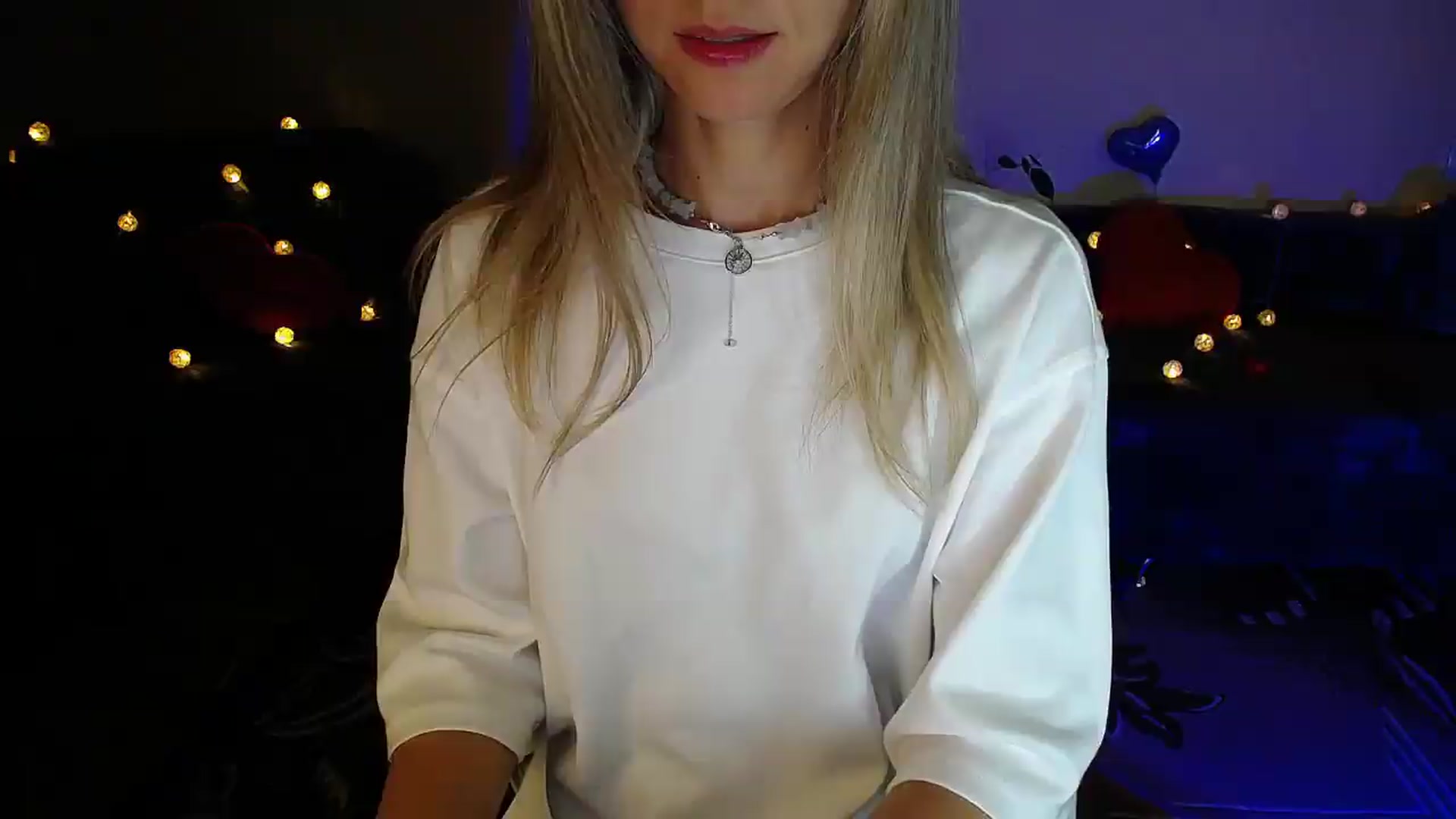 Gallery image thumbnail from Sunshine_alis's myfreecams stream on, 06/04/2026, 19:50 image 8 of 20