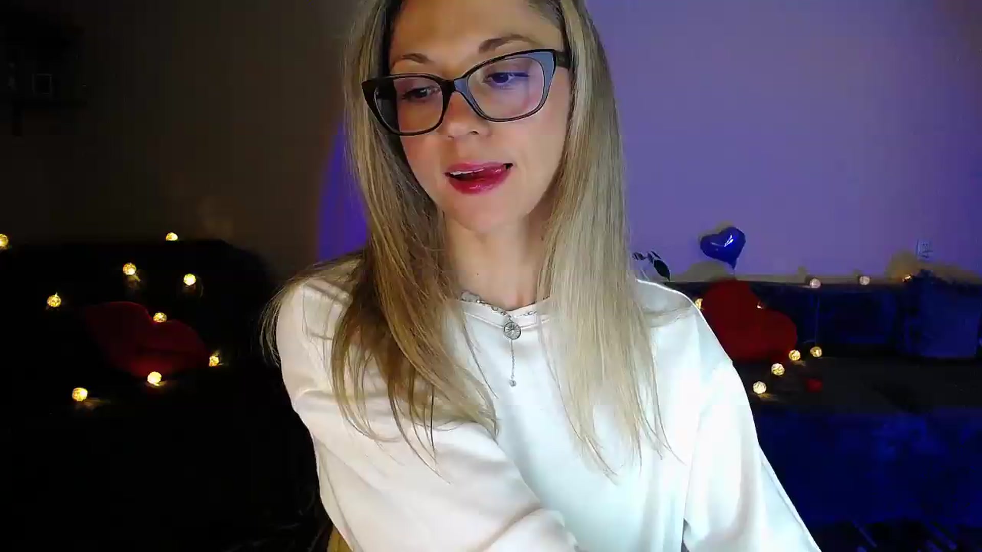 Gallery image thumbnail from Sunshine_alis's myfreecams stream on, 06/04/2026, 19:50 image 5 of 20