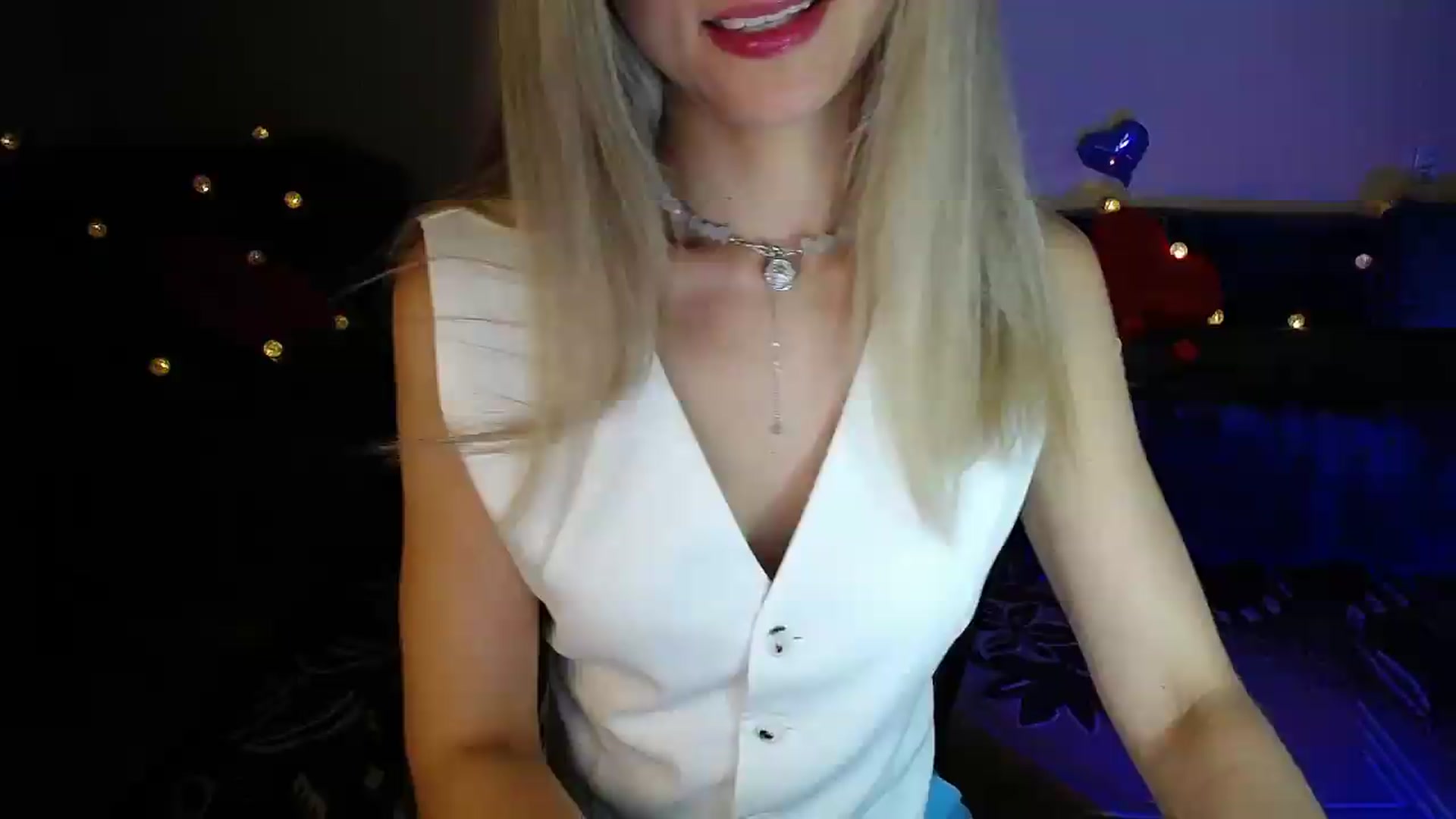 Gallery image thumbnail from Sunshine_alis's myfreecams stream on, 06/08/2026, 20:03 image 18 of 20