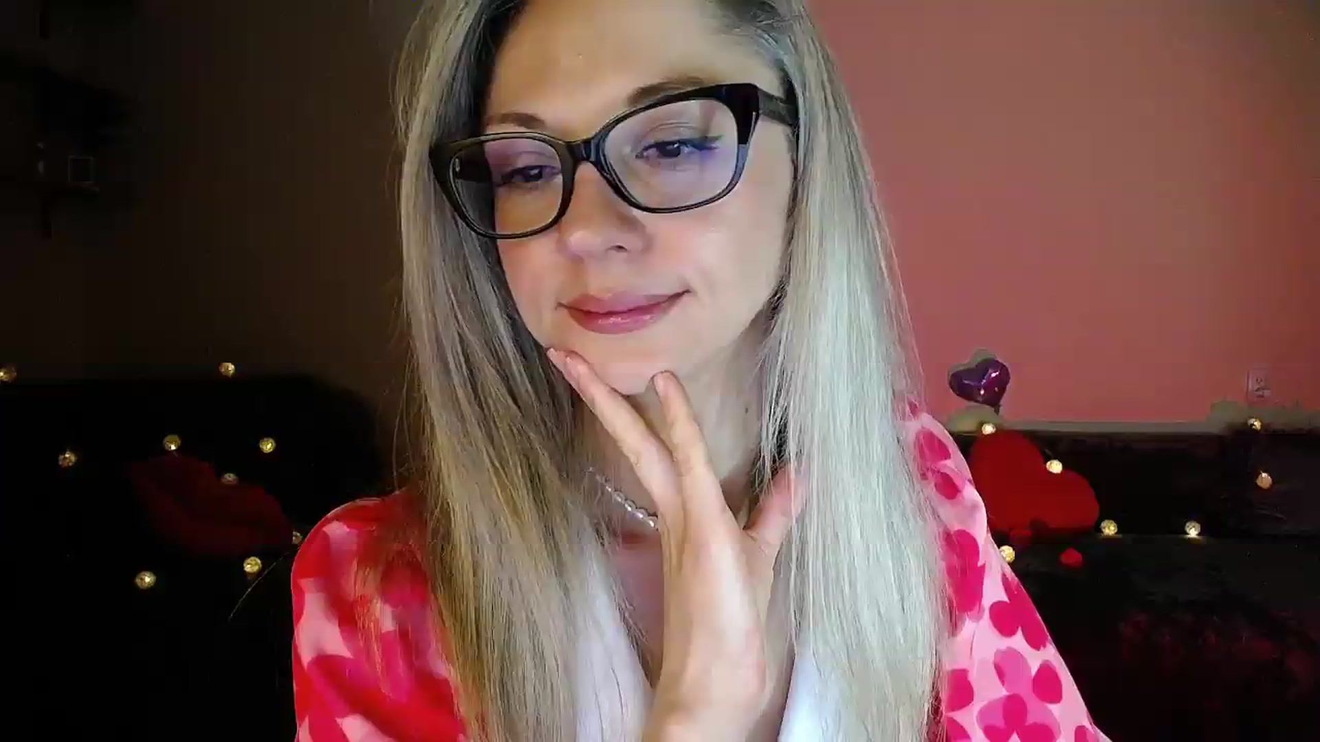 Gallery image thumbnail from Sunshine_alis's myfreecams stream on, 06/22/2026, 20:20 image 10 of 20