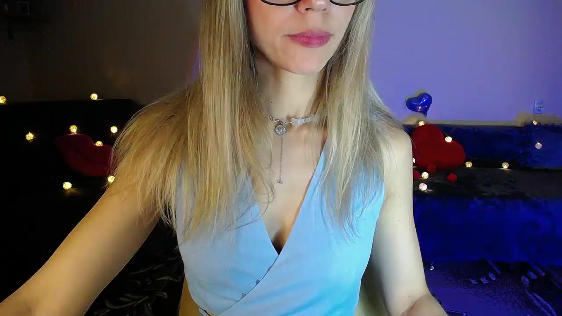 Gallery image thumbnail from Sunshine_alis's myfreecams stream on, 06/26/2026, 21:37 image 6 of 20