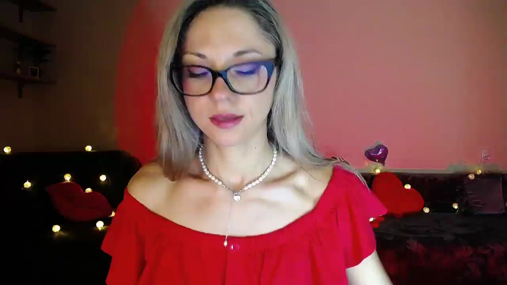 Gallery image thumbnail from Sunshine_alis's myfreecams stream on, 07/01/2026, 20:46 image 4 of 20