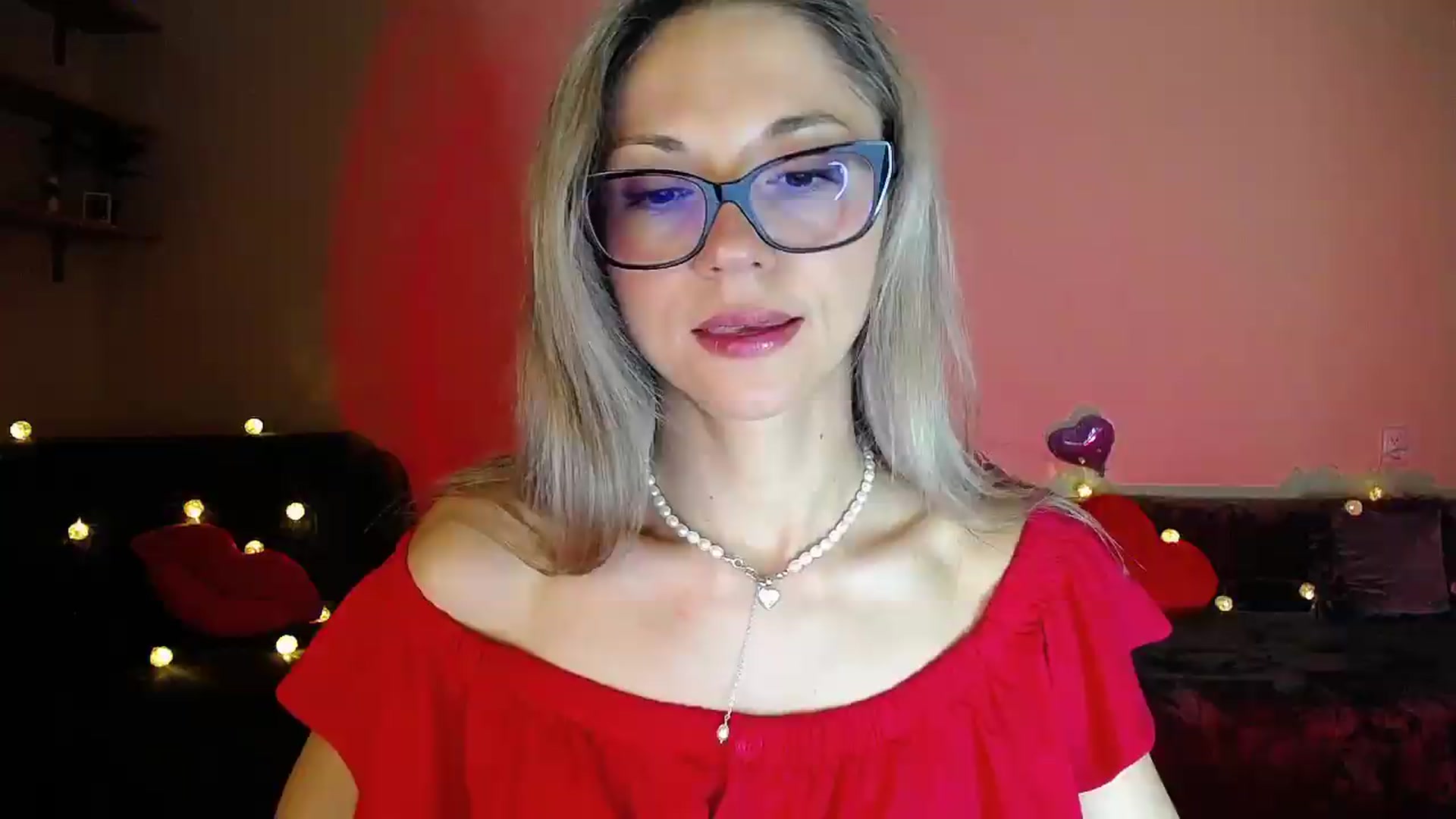 Gallery image thumbnail from Sunshine_alis's myfreecams stream on, 07/01/2026, 20:46 image 7 of 20