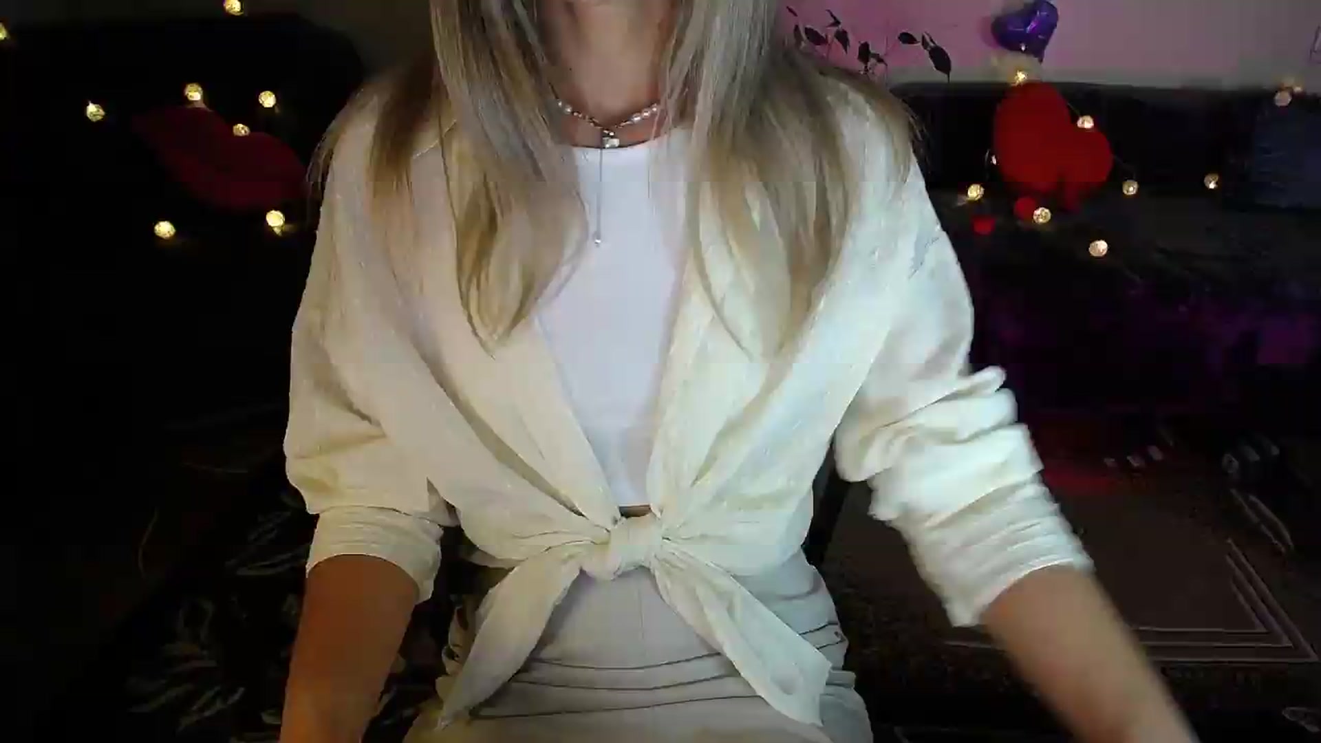 Gallery image thumbnail from Sunshine_alis's myfreecams stream on, 07/04/2026, 22:36 image 10 of 20