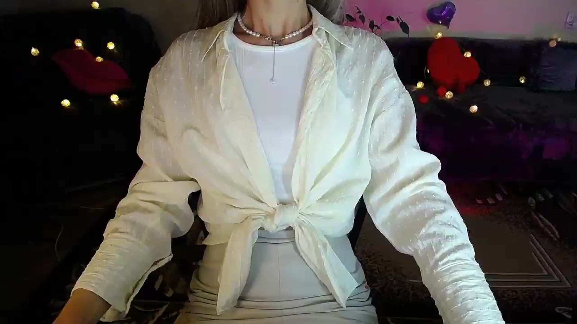 Gallery image thumbnail from Sunshine_alis's myfreecams stream on, 07/04/2026, 22:36 image 4 of 20