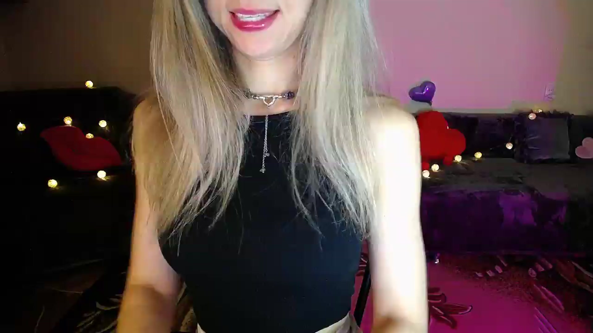Gallery image thumbnail from Sunshine_alis's myfreecams stream on, 07/07/2026, 22:24 image 7 of 20