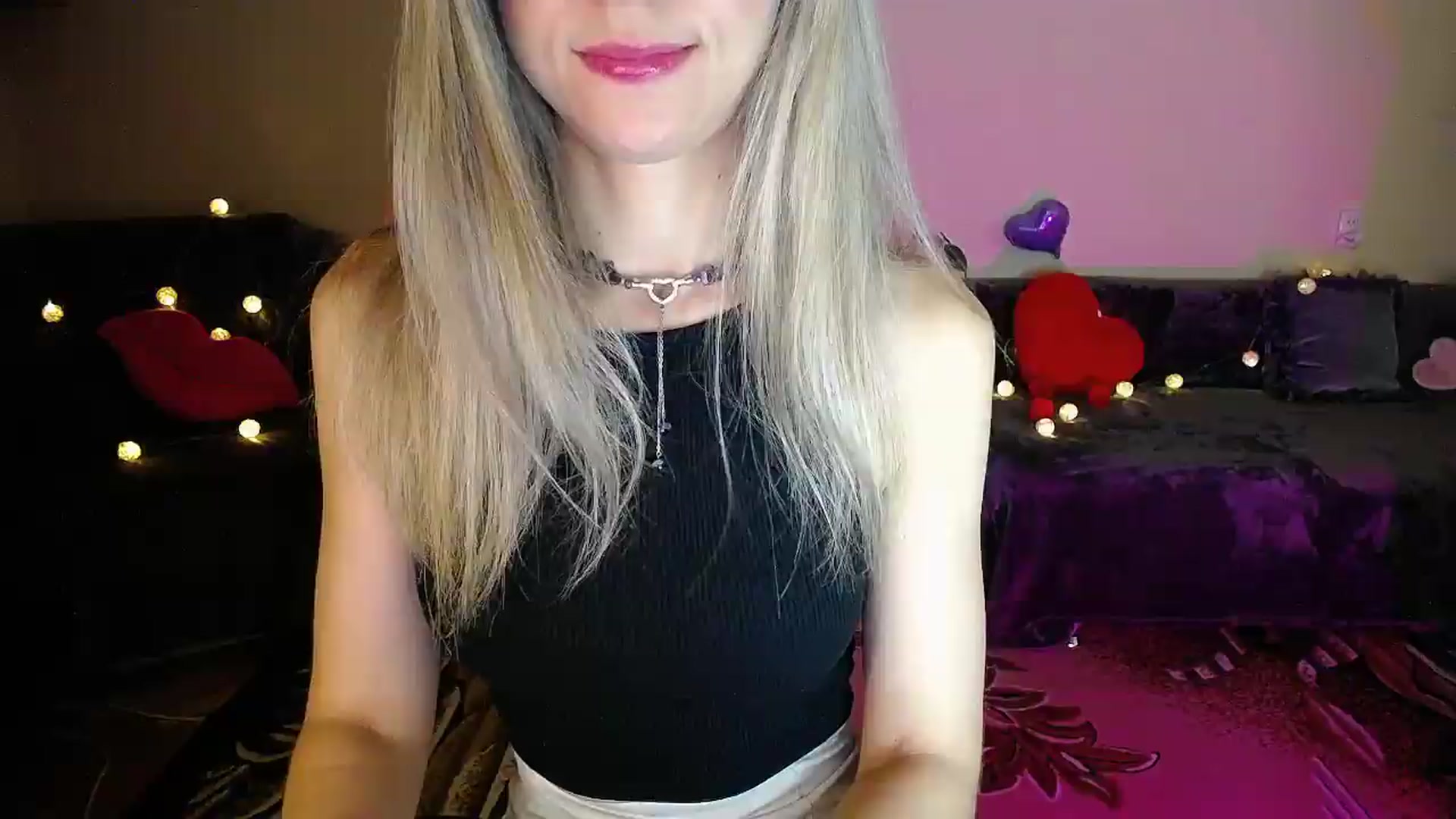 Gallery image thumbnail from Sunshine_alis's myfreecams stream on, 07/07/2026, 22:24 image 8 of 20