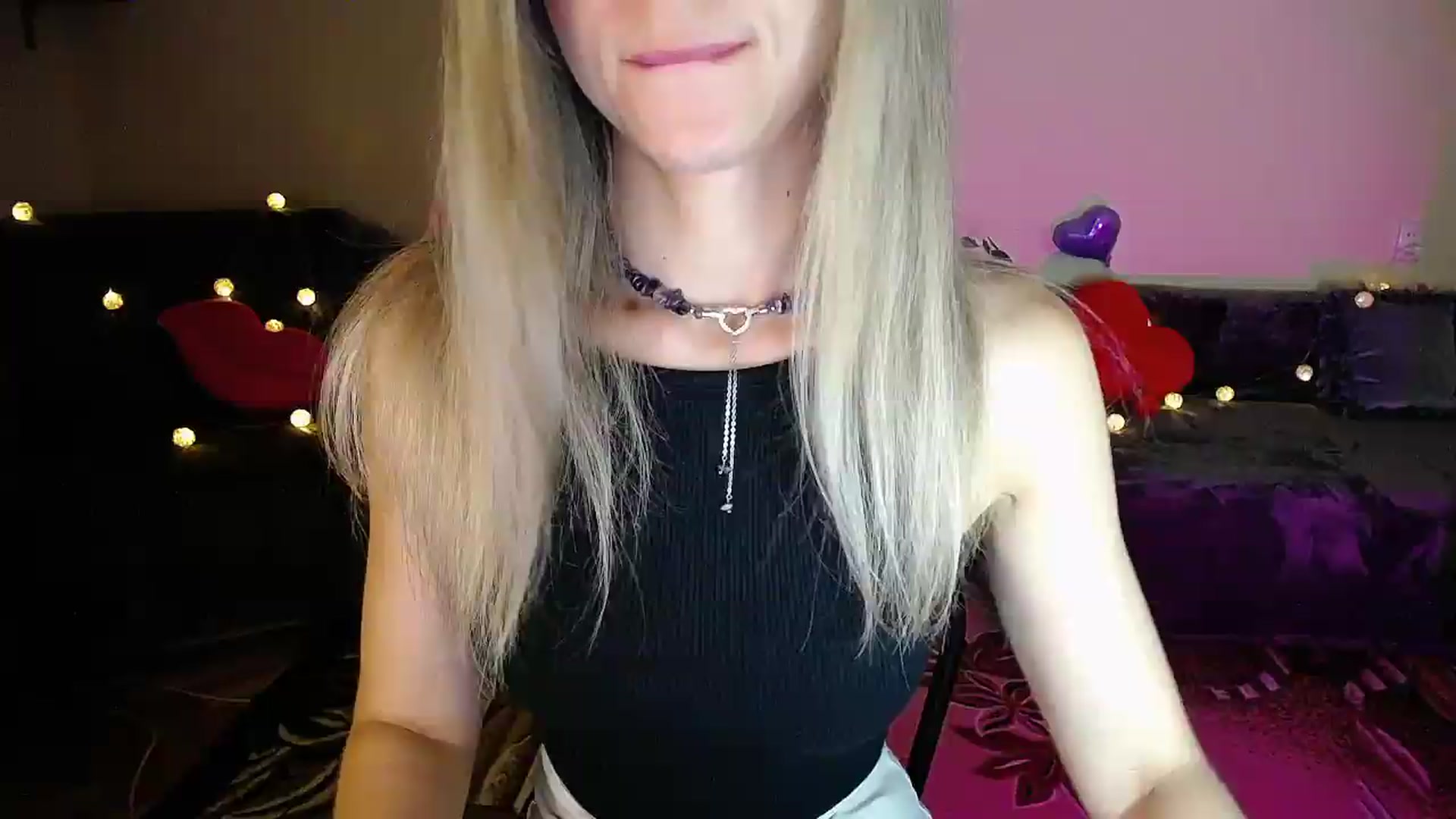Gallery image thumbnail from Sunshine_alis's myfreecams stream on, 07/07/2026, 22:24 image 14 of 20