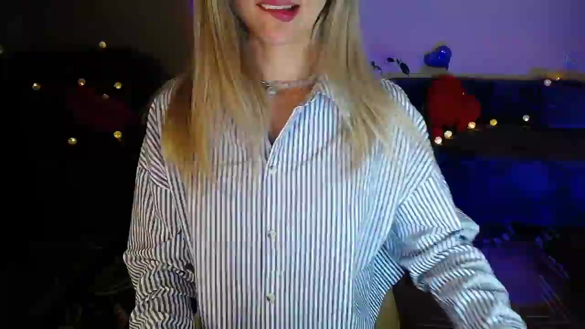 Gallery image thumbnail from Sunshine_alis's myfreecams stream on, 07/10/2026, 19:53 image 12 of 20