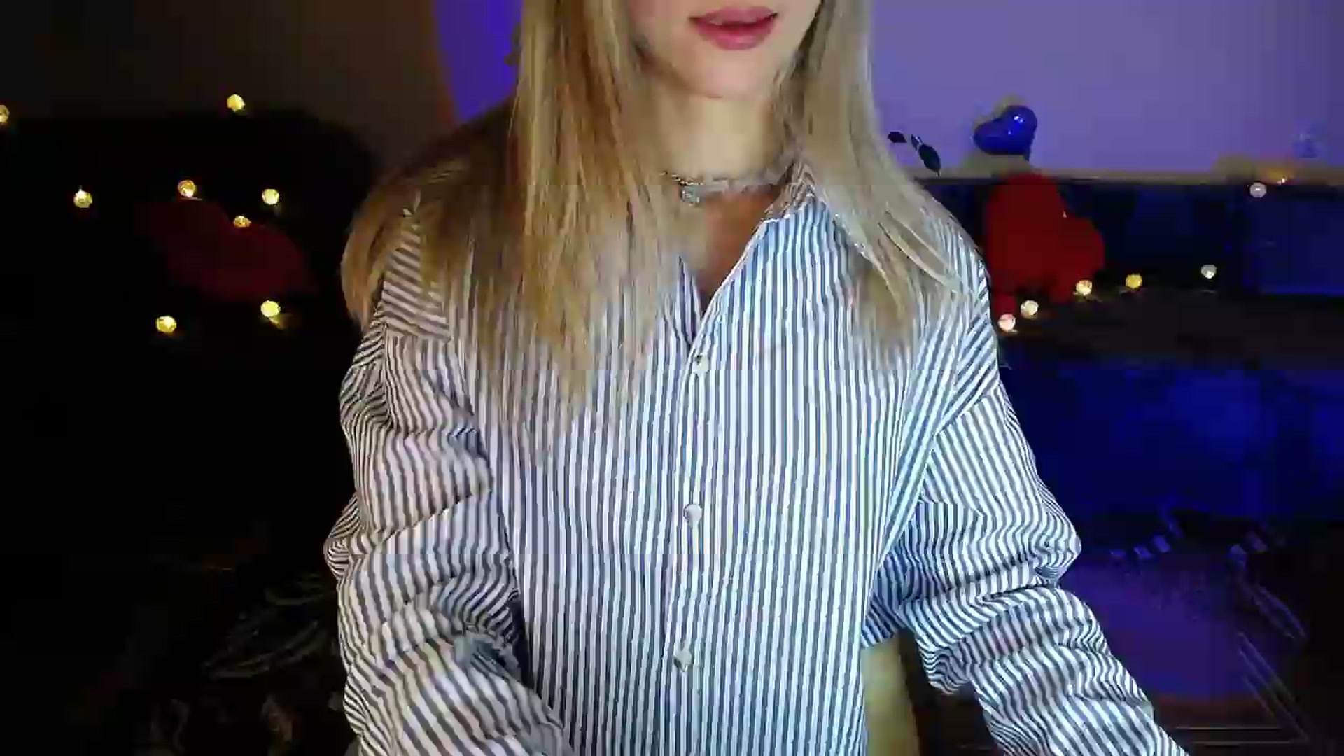 Gallery image thumbnail from Sunshine_alis's myfreecams stream on, 07/10/2026, 19:53 image 9 of 20