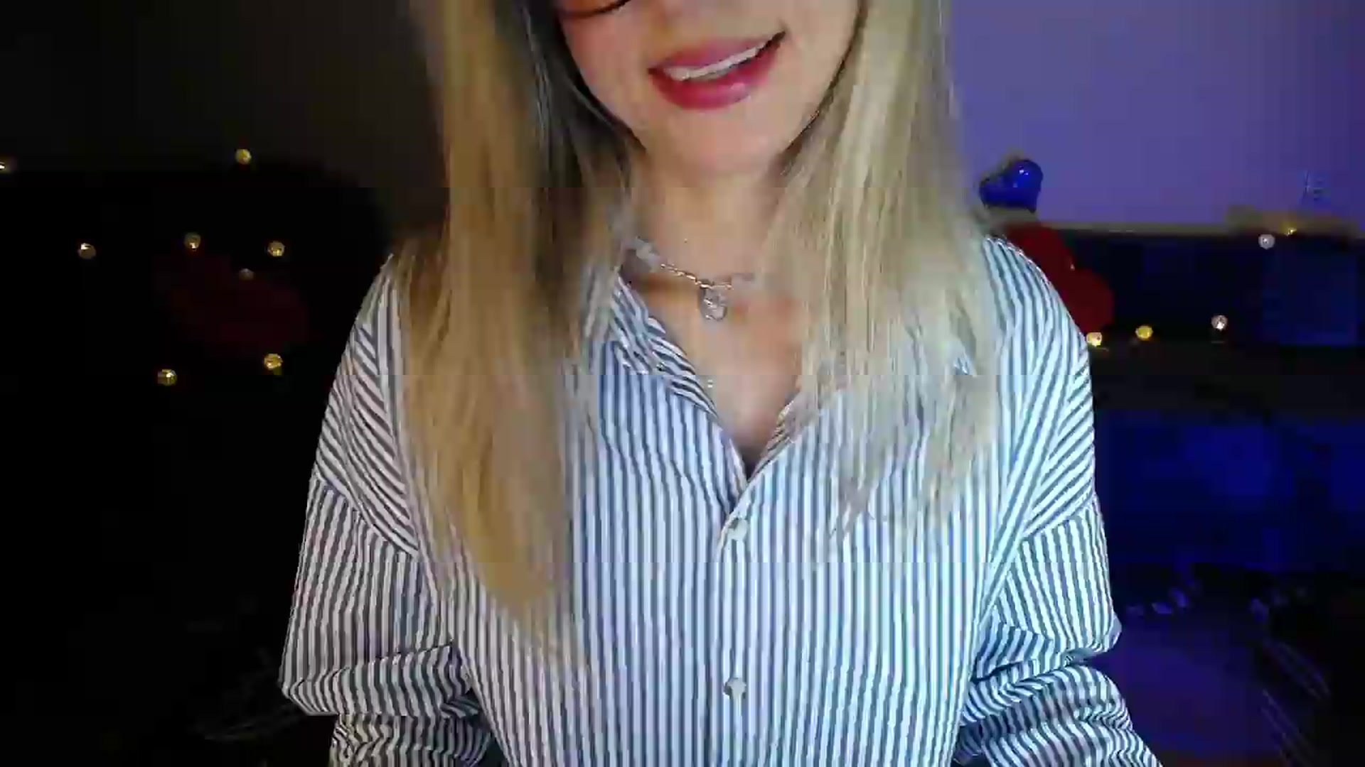 Gallery image thumbnail from Sunshine_alis's myfreecams stream on, 07/10/2026, 20:08 image 12 of 20