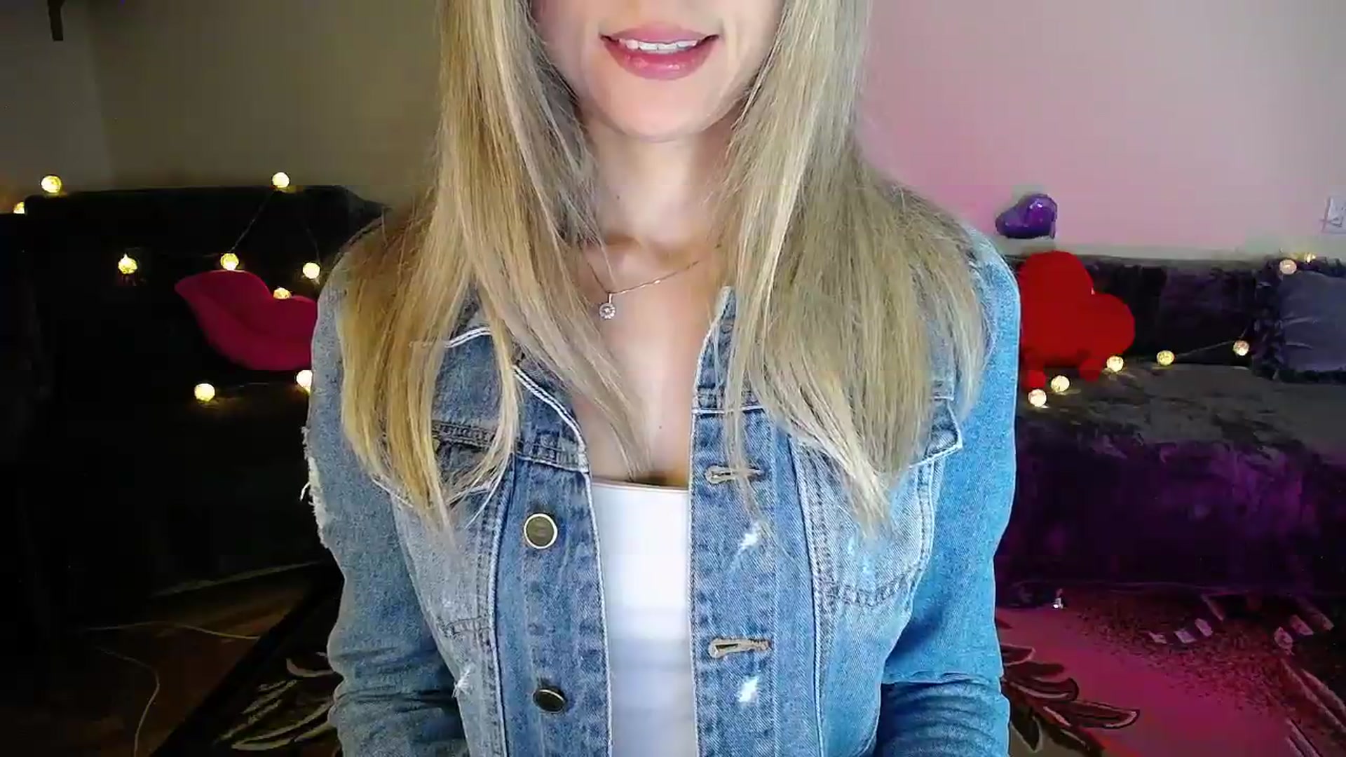 Gallery image thumbnail from Sunshine_alis's myfreecams stream on, 07/11/2026, 21:22 image 20 of 20