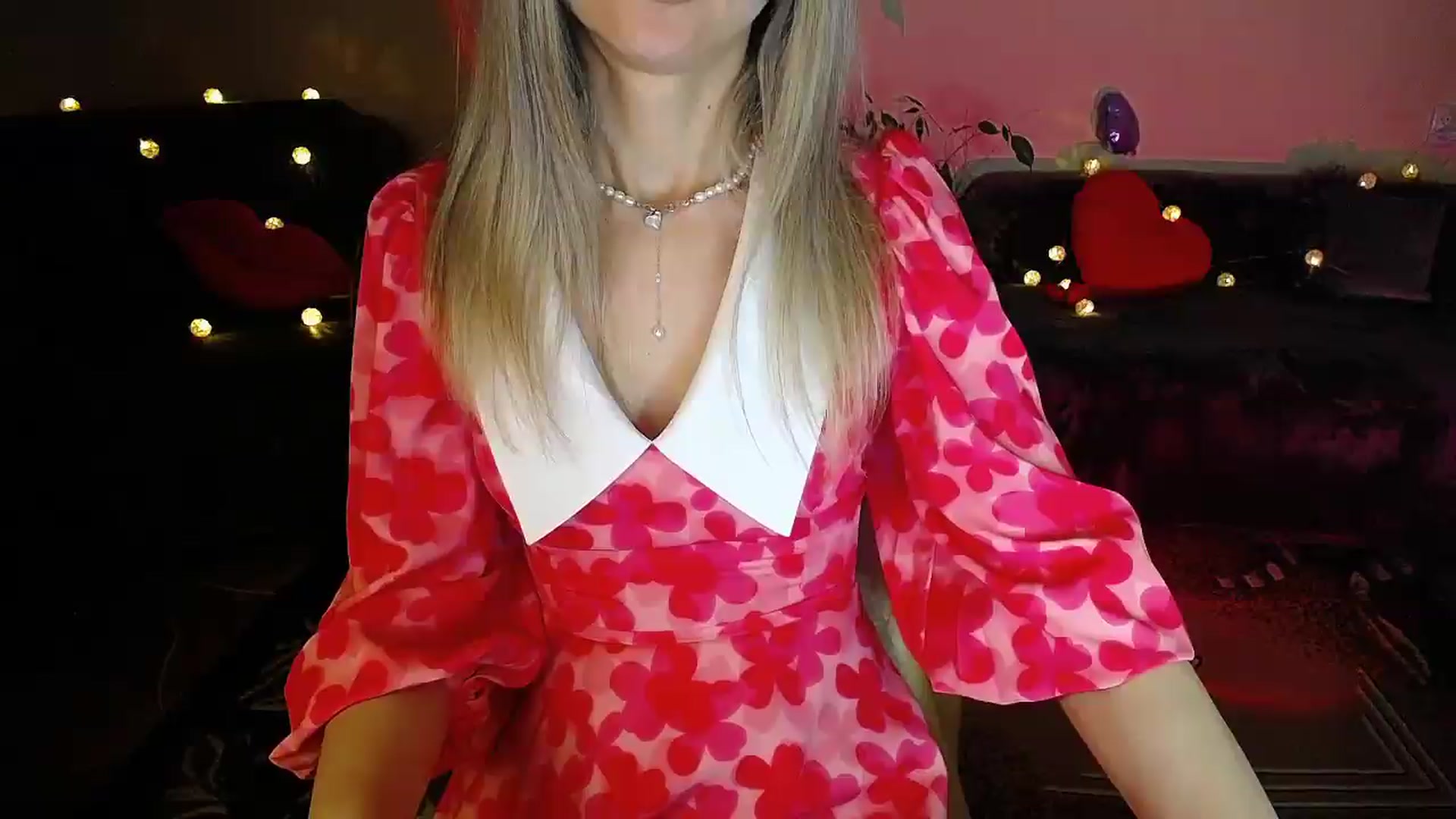 Gallery image thumbnail from Sunshine_alis's myfreecams stream on, 07/27/2026, 20:00 image 5 of 20