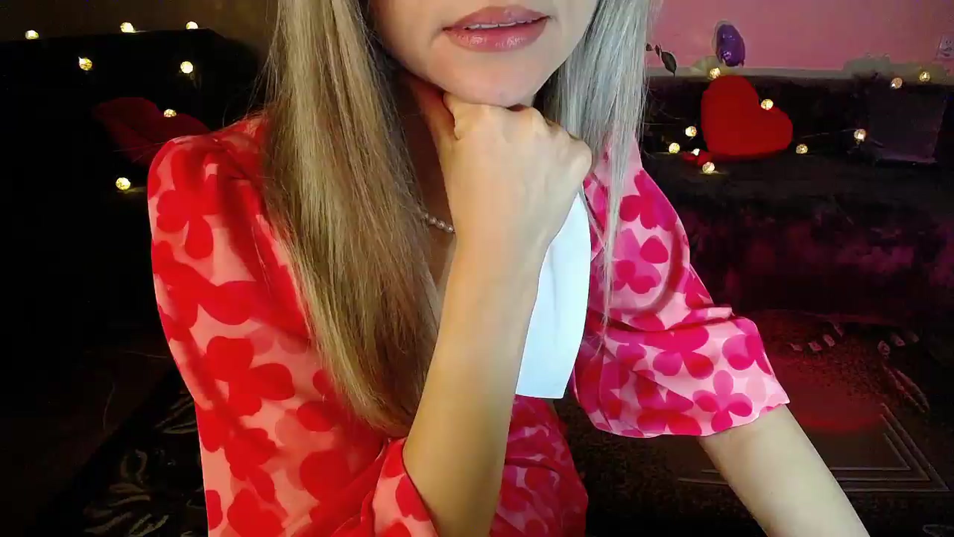 Gallery image thumbnail from Sunshine_alis's myfreecams stream on, 07/27/2026, 20:00 image 18 of 20