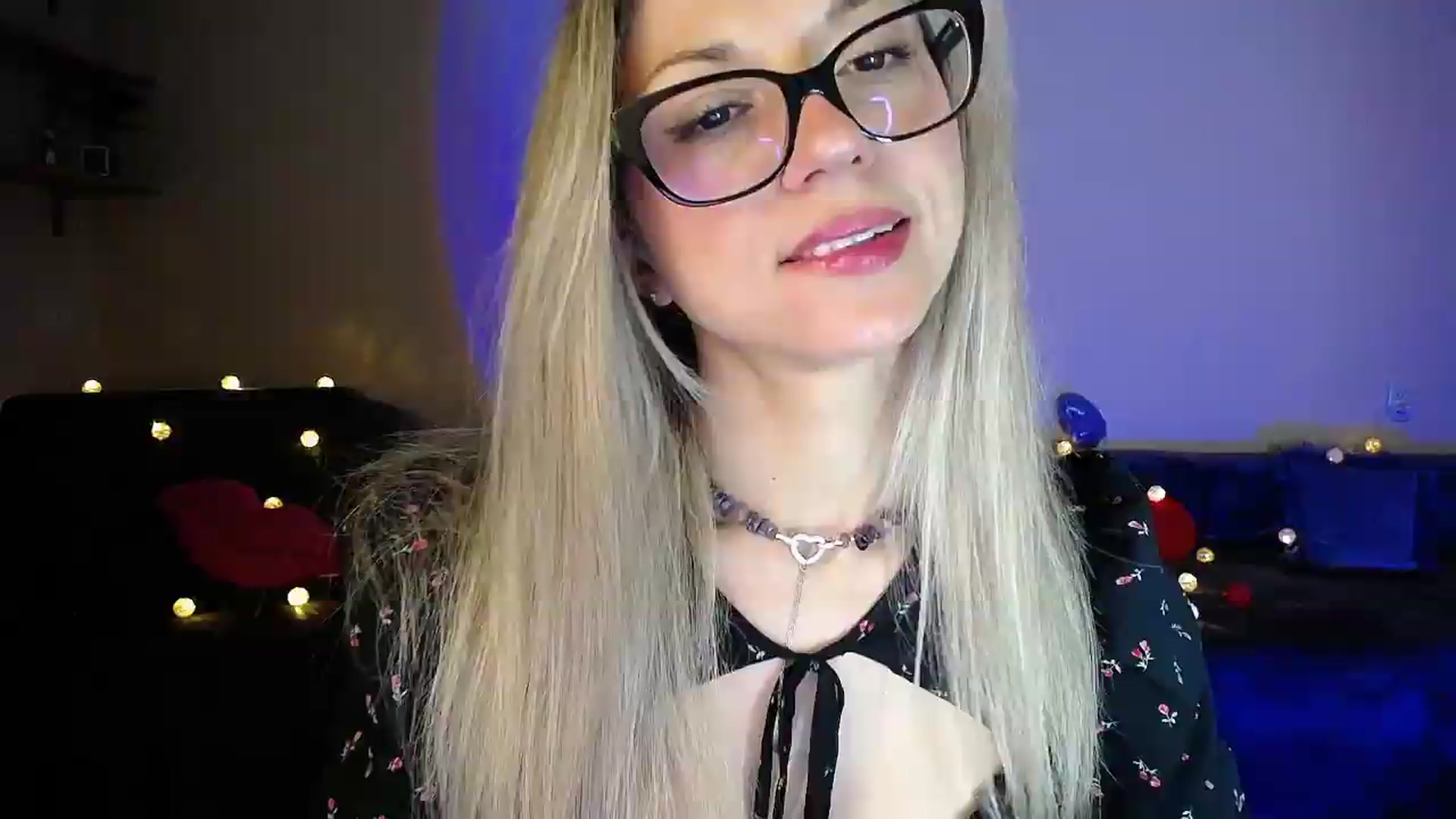 Gallery image thumbnail from Sunshine_alis's myfreecams stream on, 07/29/2026, 20:08 image 3 of 20