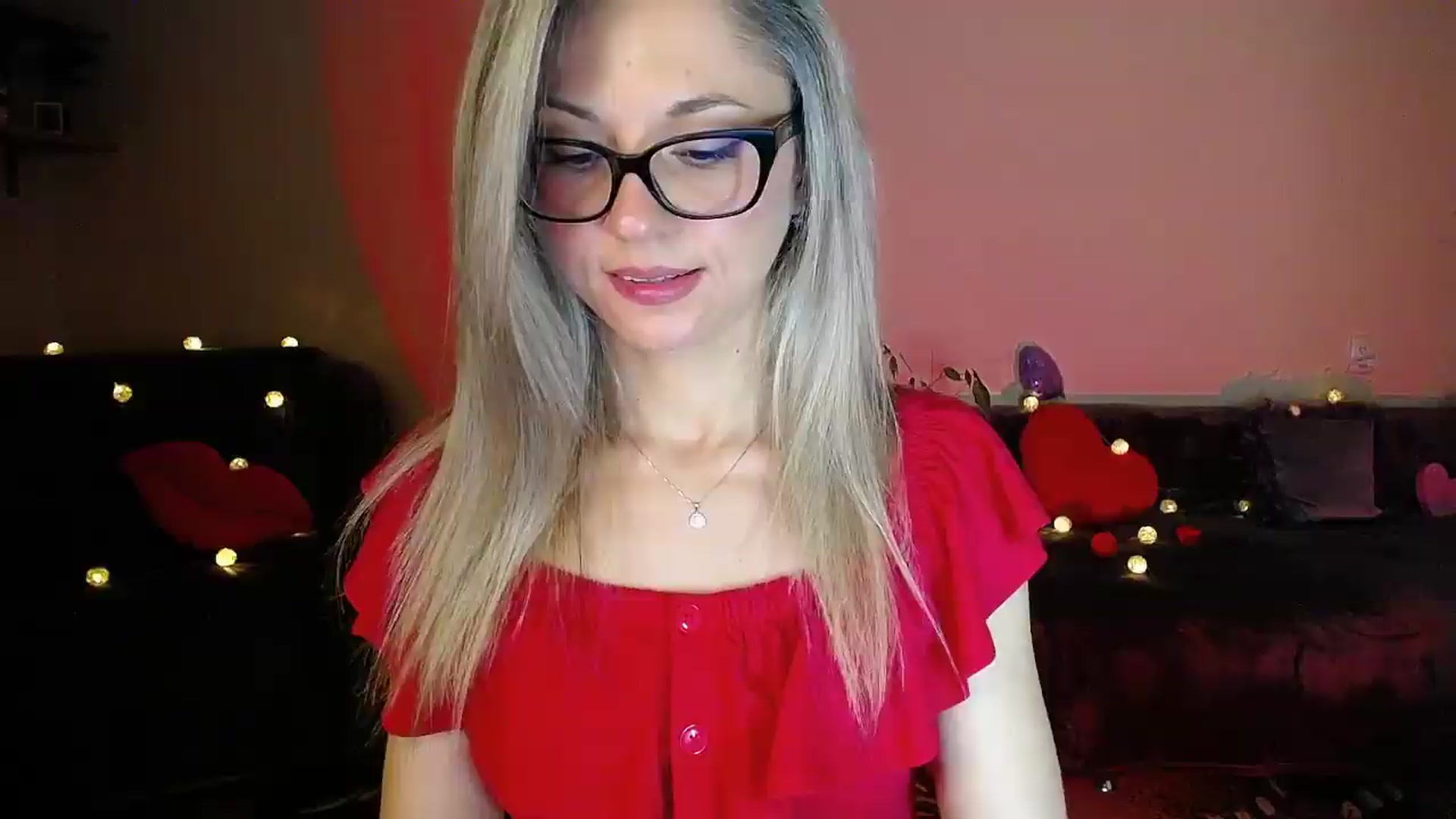 Gallery image thumbnail from Sunshine_alis's myfreecams stream on, 08/01/2026, 20:08 image 12 of 20