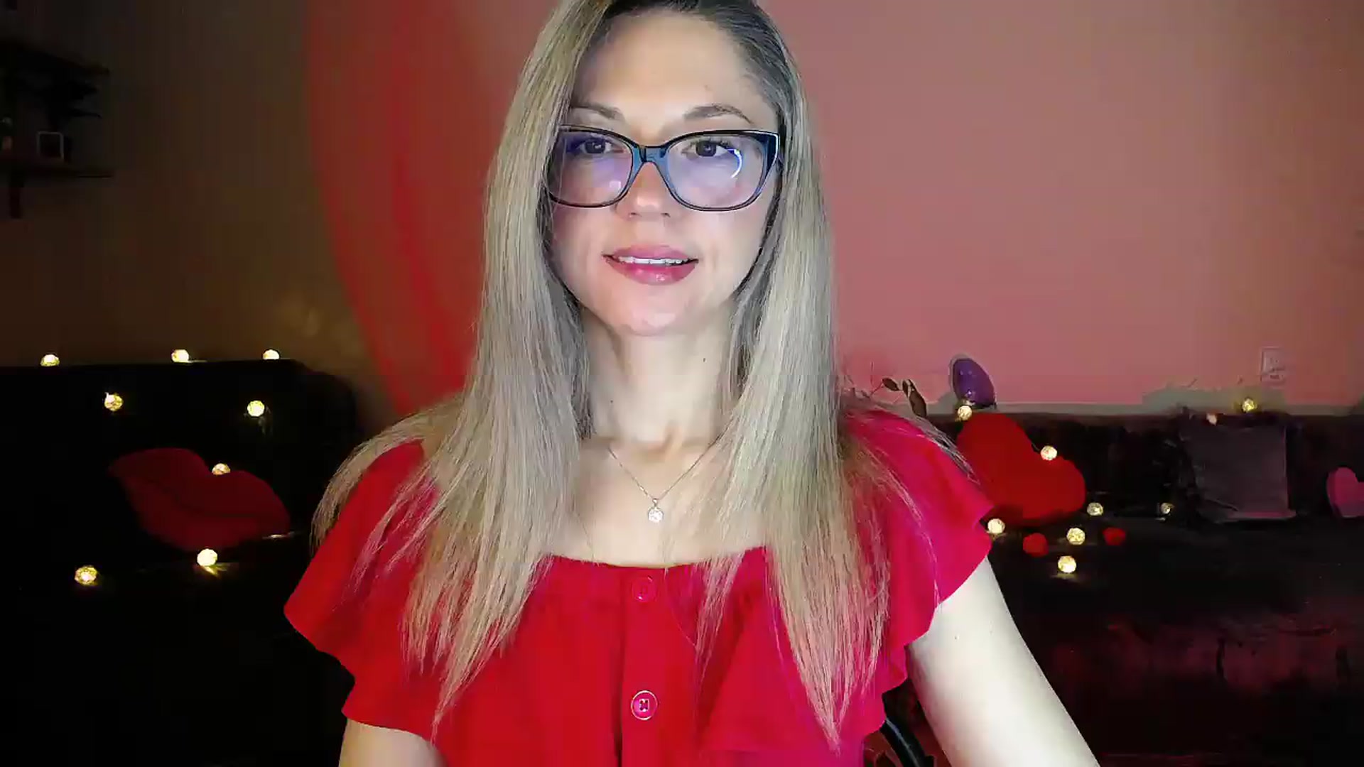 Gallery image thumbnail from Sunshine_alis's myfreecams stream on, 08/01/2026, 20:08 image 3 of 20
