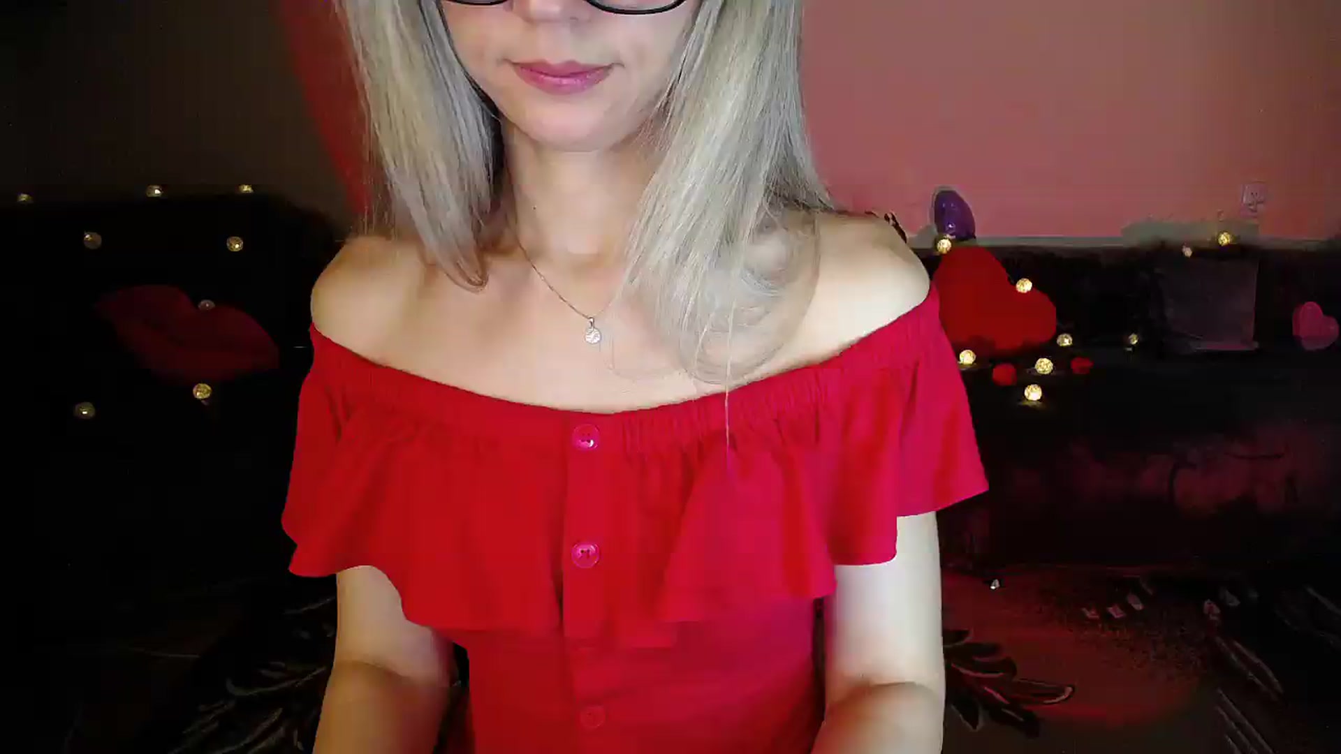 Gallery image thumbnail from Sunshine_alis's myfreecams stream on, 08/01/2026, 20:08 image 19 of 20
