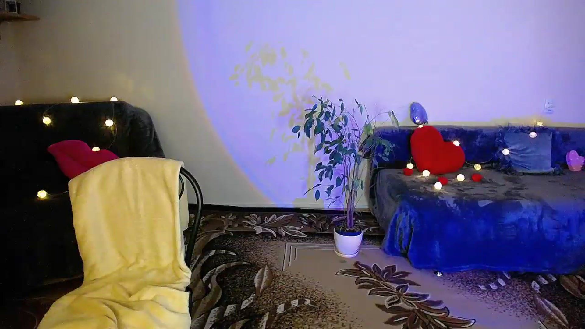 Gallery image thumbnail from Sunshine_alis's myfreecams stream on, 08/05/2026, 20:17 image 11 of 20