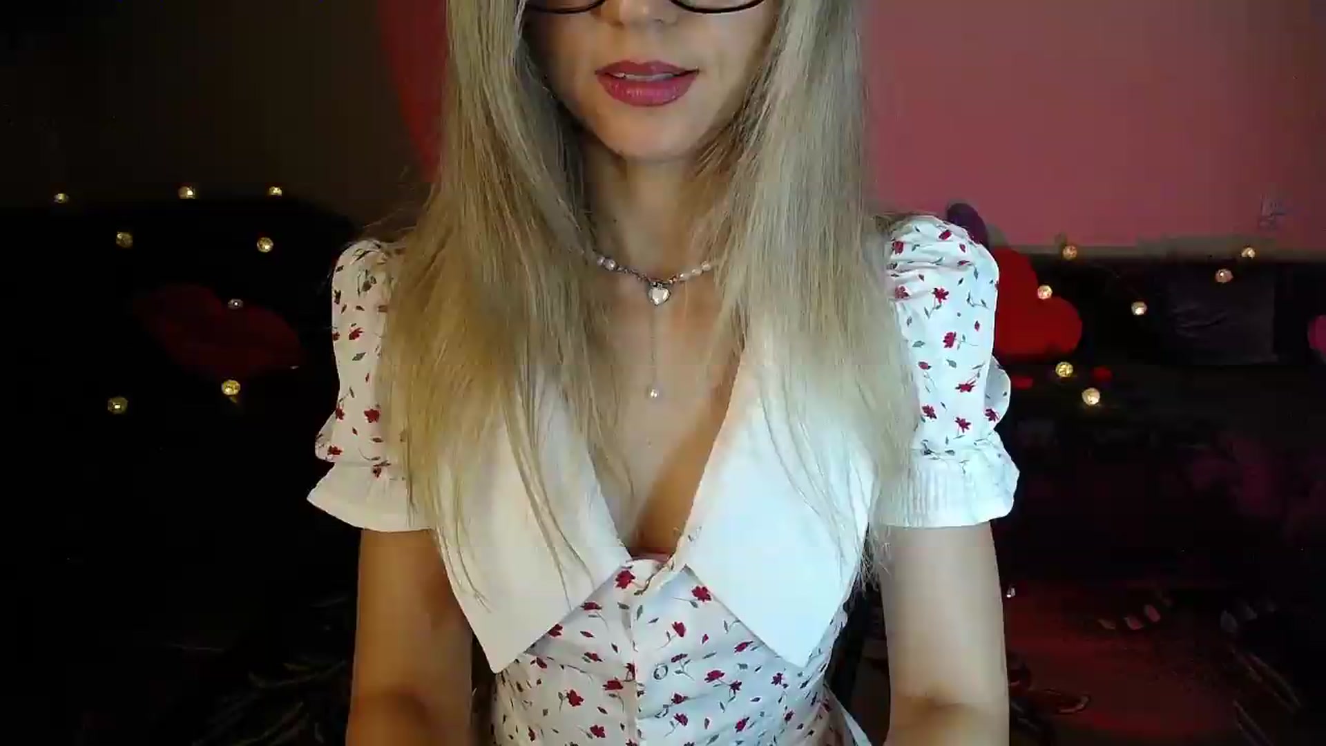 Gallery image thumbnail from Sunshine_alis's myfreecams stream on, 08/07/2026, 20:26 image 9 of 20
