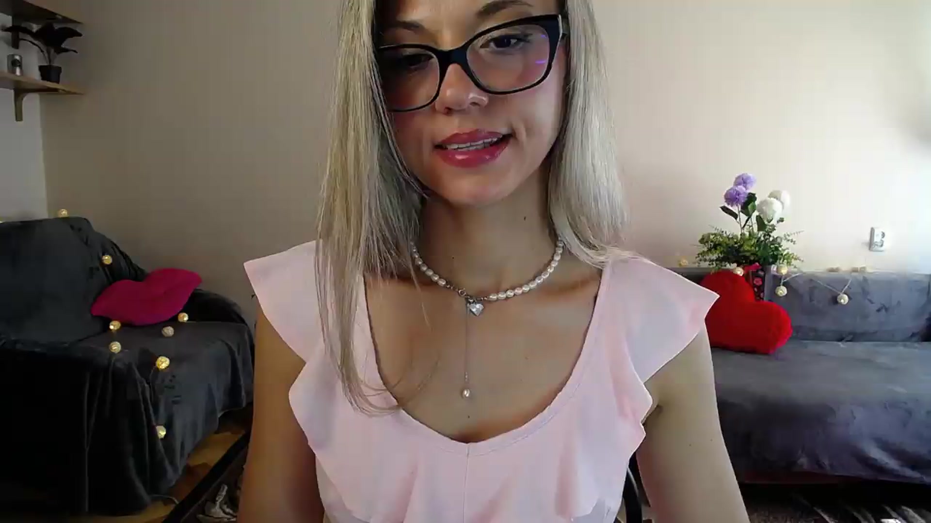 Gallery image thumbnail from Sunshine_alis's myfreecams stream on, 08/22/2026, 13:34 image 20 of 20