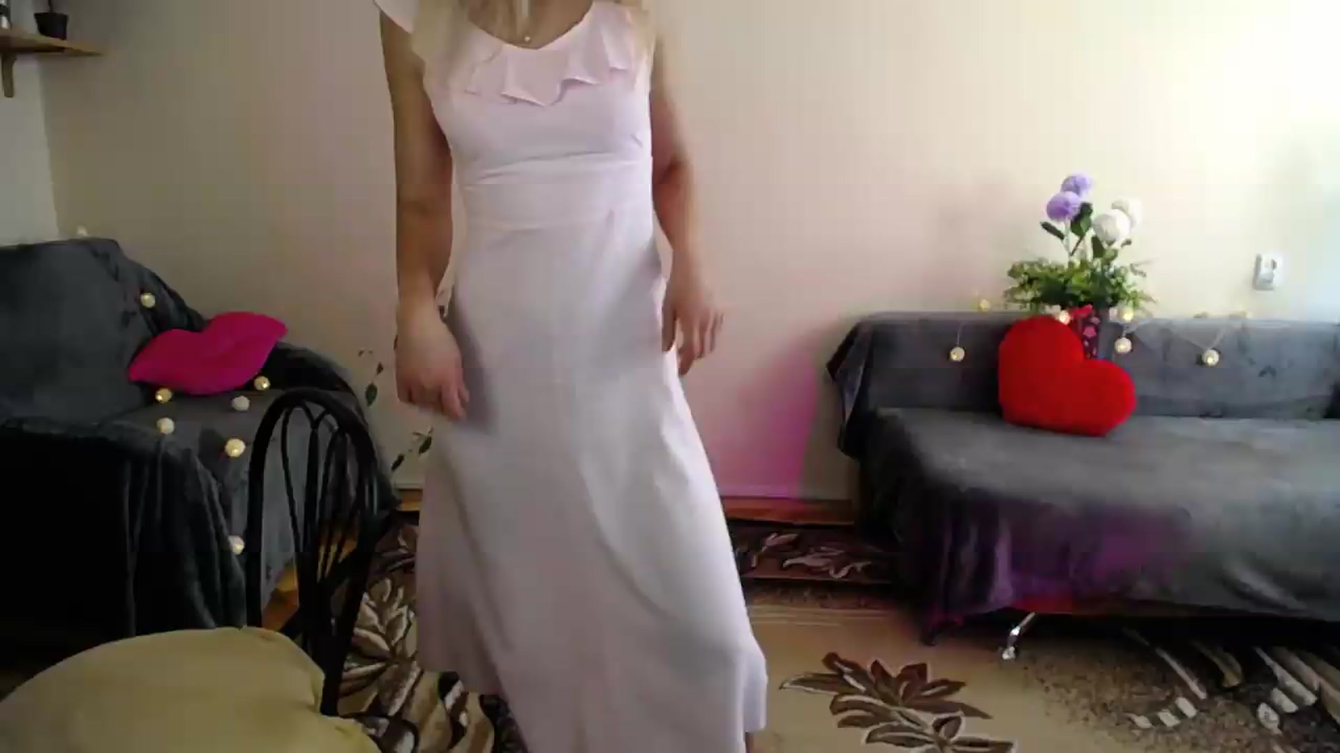 Gallery image thumbnail from Sunshine_alis's myfreecams stream on, 08/22/2026, 14:33 image 13 of 20