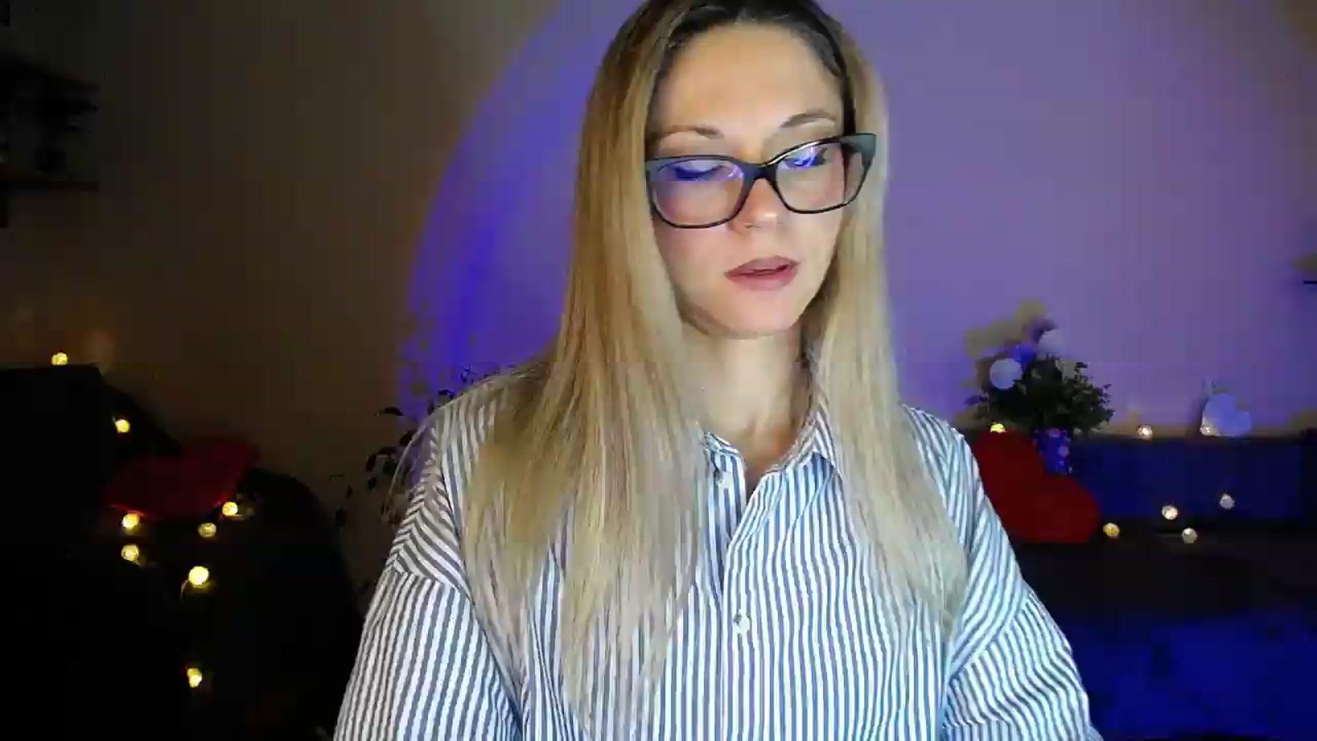 Gallery image thumbnail from Sunshine_alis's myfreecams stream on, 08/26/2026, 20:52 image 2 of 20