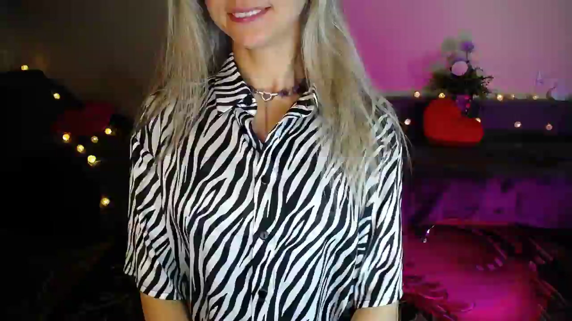 Gallery image thumbnail from Sunshine_alis's myfreecams stream on, 08/29/2026, 22:56 image 9 of 20