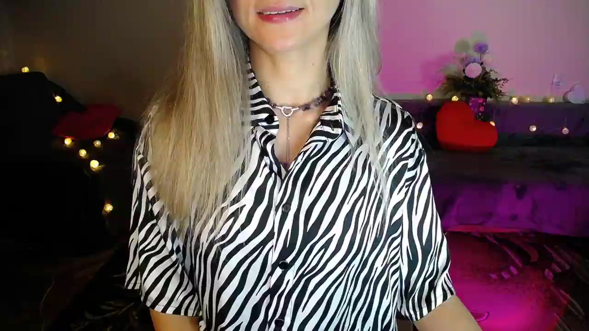 Gallery image thumbnail from Sunshine_alis's myfreecams stream on, 08/29/2026, 22:56 image 6 of 20