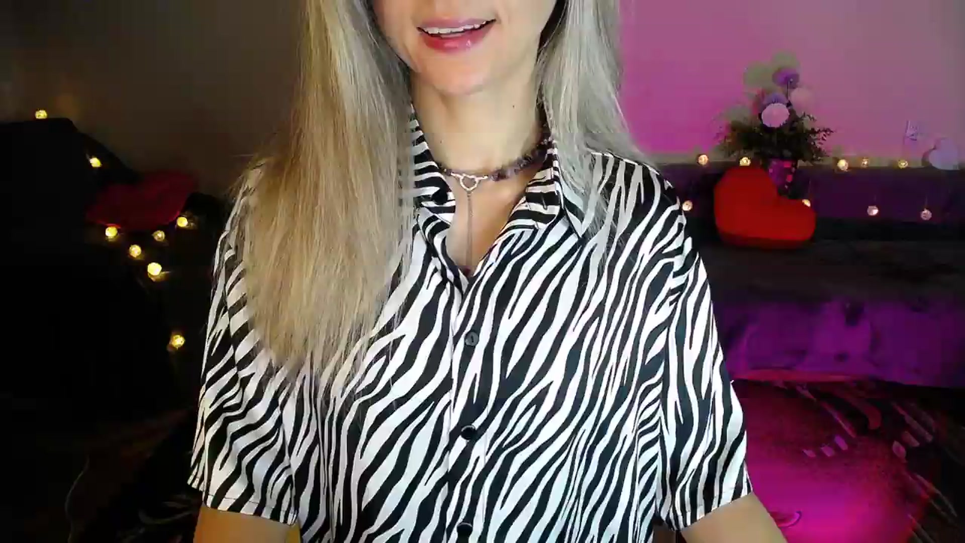Gallery image thumbnail from Sunshine_alis's myfreecams stream on, 08/29/2026, 22:56 image 4 of 20