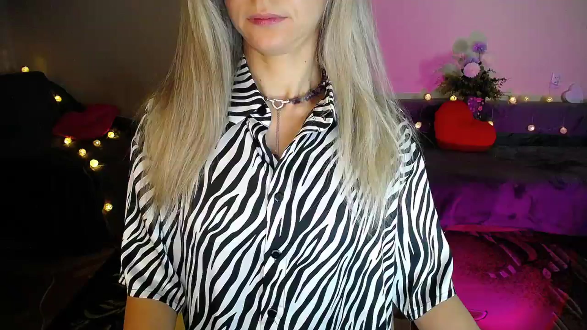 Gallery image thumbnail from Sunshine_alis's myfreecams stream on, 08/29/2026, 22:56 image 8 of 20