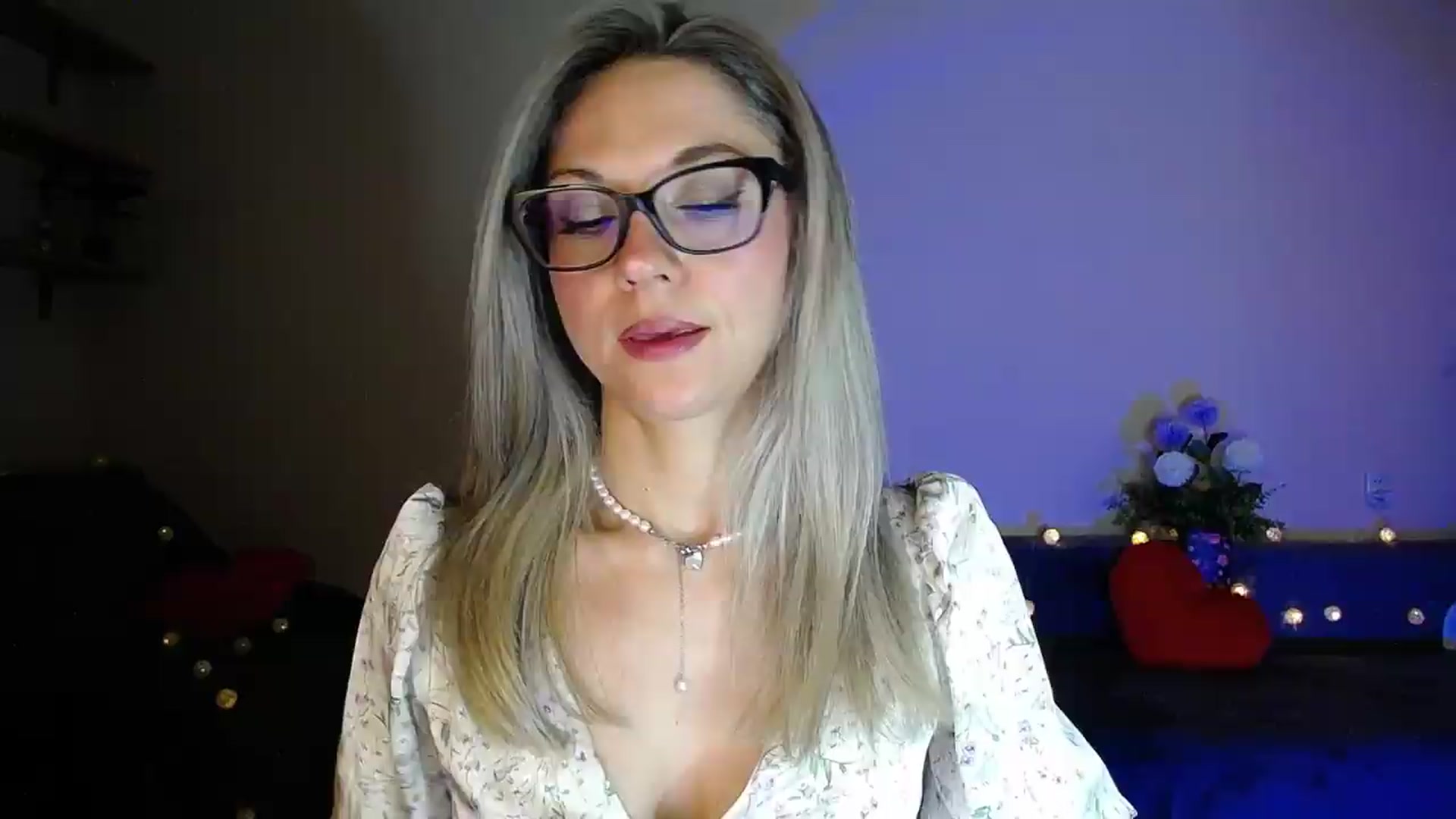 Gallery image thumbnail from Sunshine_alis's myfreecams stream on, 09/02/2026, 20:37 image 7 of 20