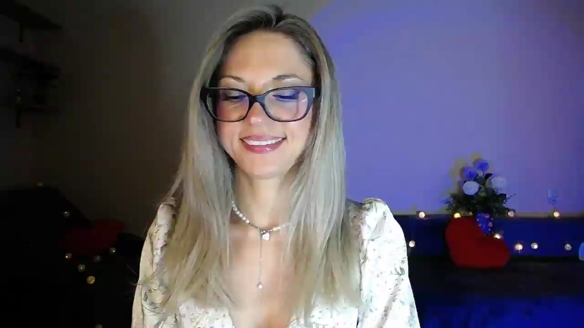 Gallery image thumbnail from Sunshine_alis's myfreecams stream on, 09/02/2026, 20:37 image 9 of 20