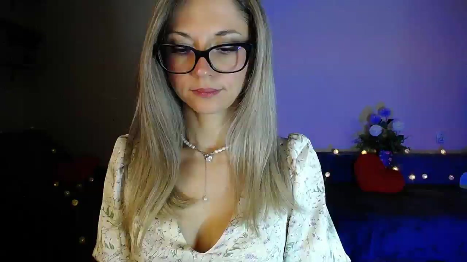 Gallery image thumbnail from Sunshine_alis's myfreecams stream on, 09/02/2026, 20:37 image 10 of 20