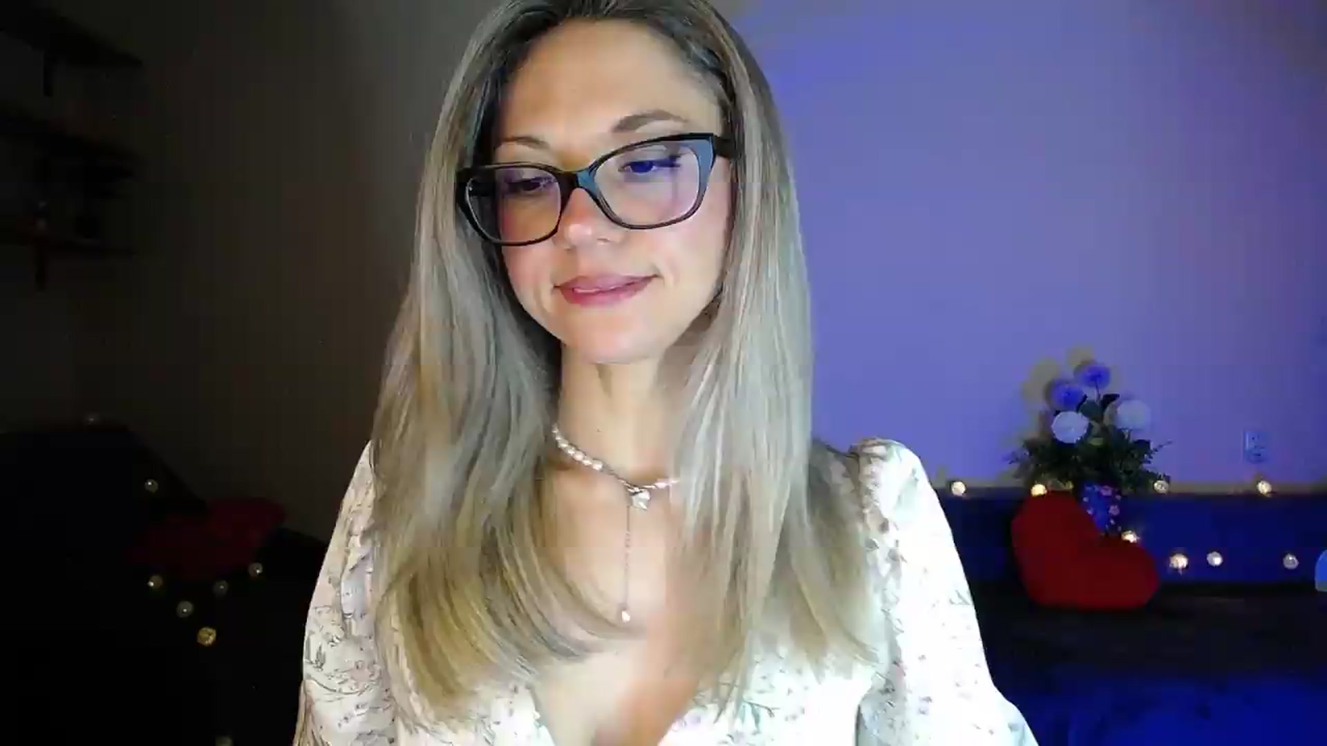 Gallery image thumbnail from Sunshine_alis's myfreecams stream on, 09/02/2026, 20:37 image 6 of 20