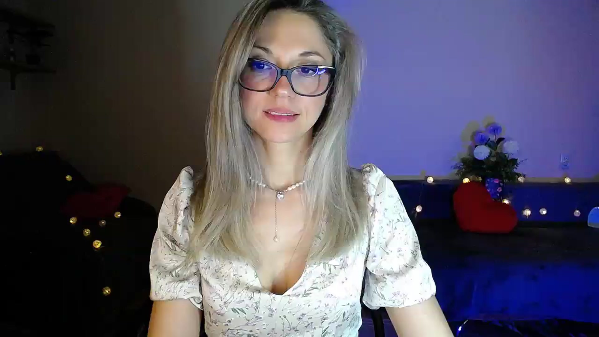 Gallery image thumbnail from Sunshine_alis's myfreecams stream on, 09/02/2026, 21:51 image 14 of 20