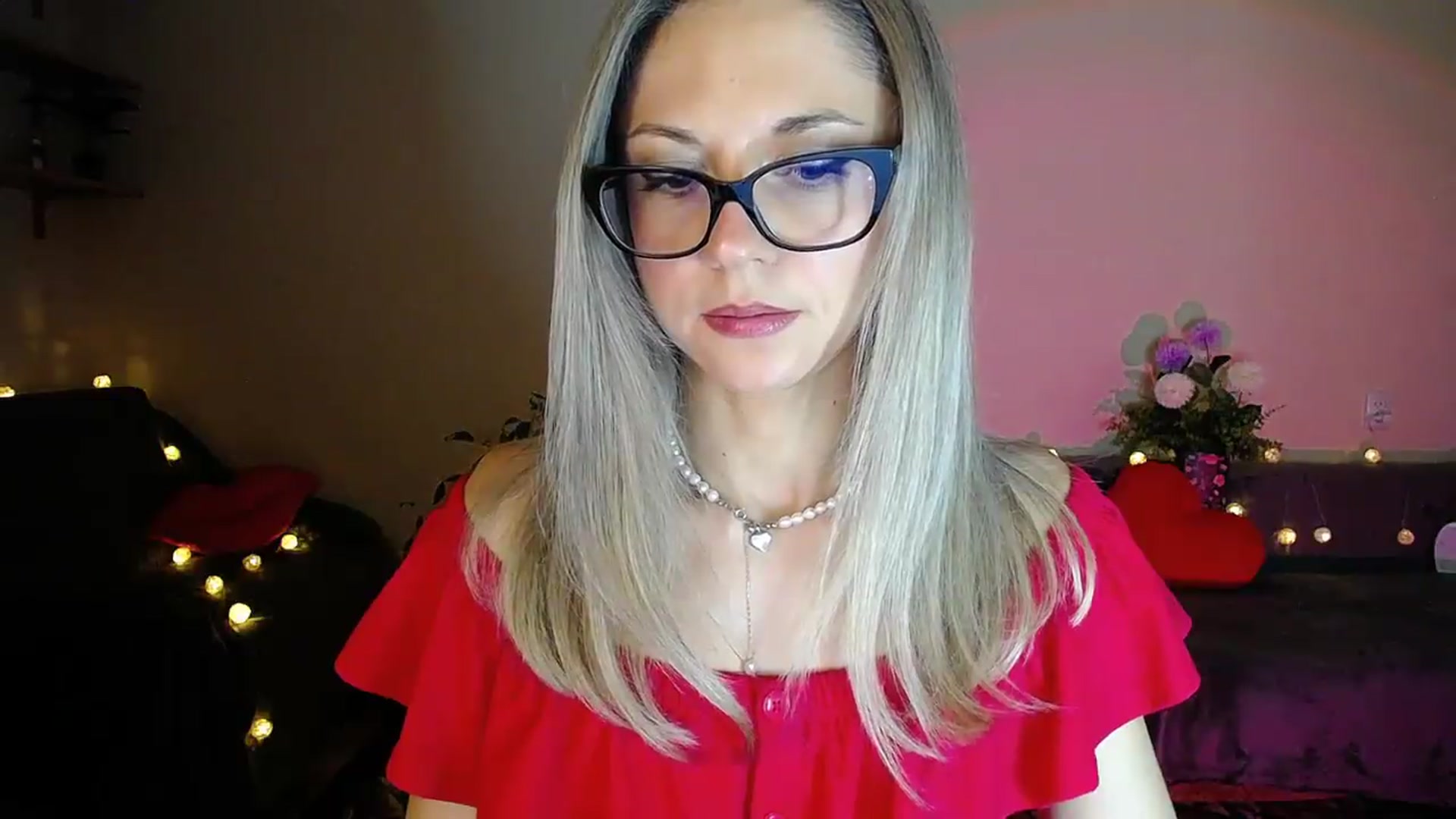 Gallery image thumbnail from Sunshine_alis's myfreecams stream on, 09/03/2026, 19:41 image 12 of 20